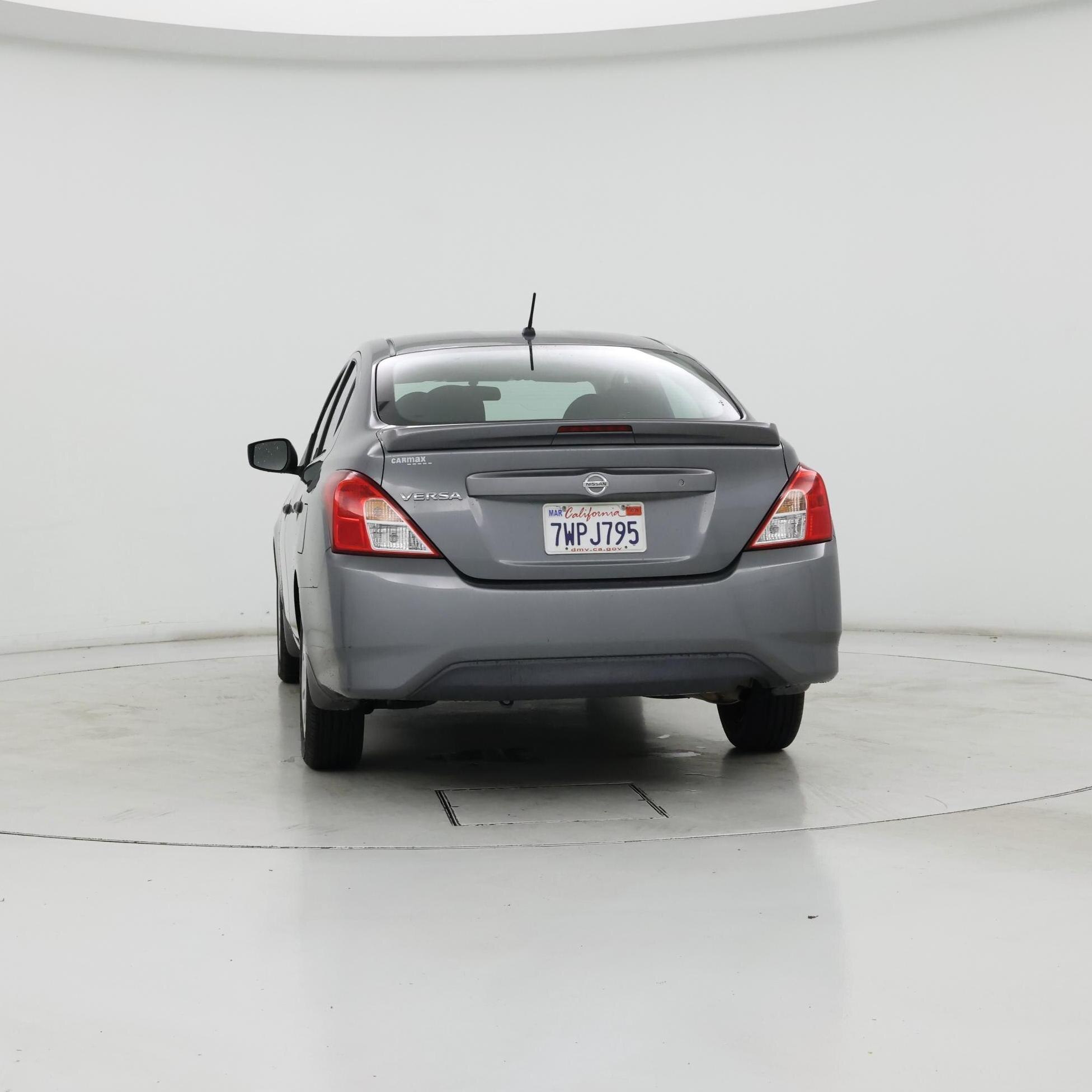 Thumbnail: 2017 Nissan Versa - 6