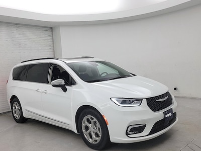 2023 Chrysler Pacifica Touring L -
                Santa Rosa, CA