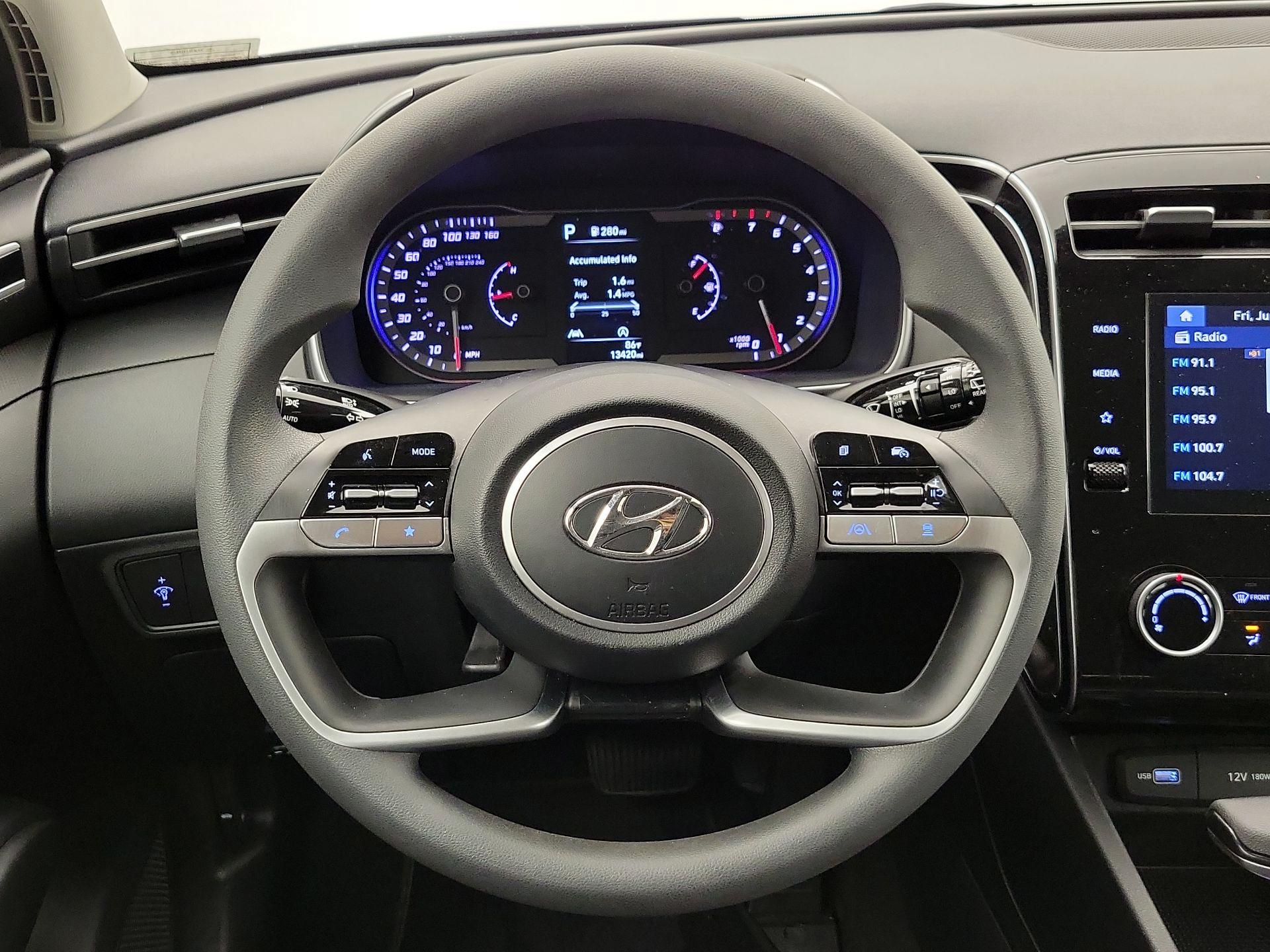 Thumbnail: 2022 Hyundai Tucson - 10