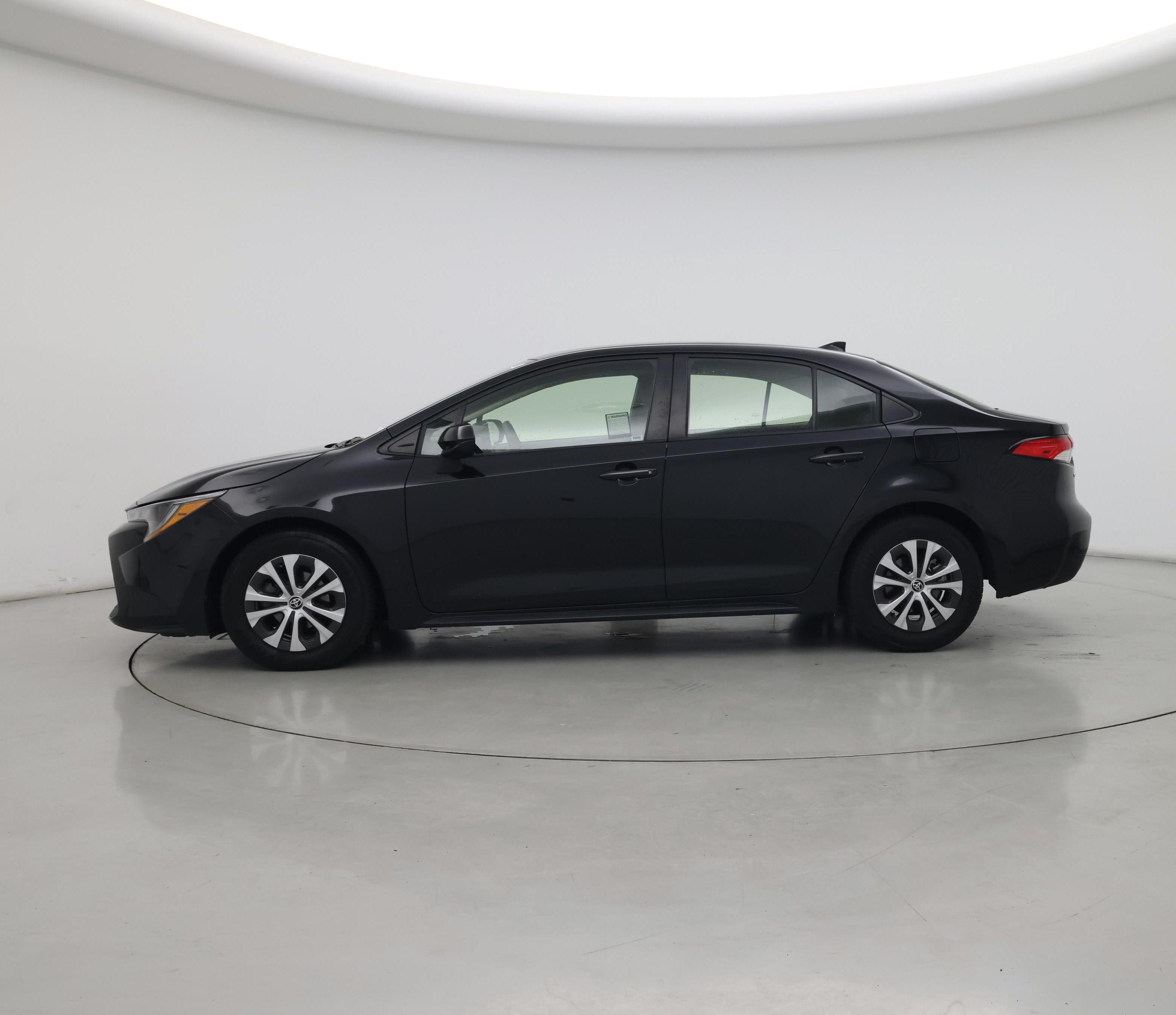 Thumbnail: 2022 Toyota Corolla - 3