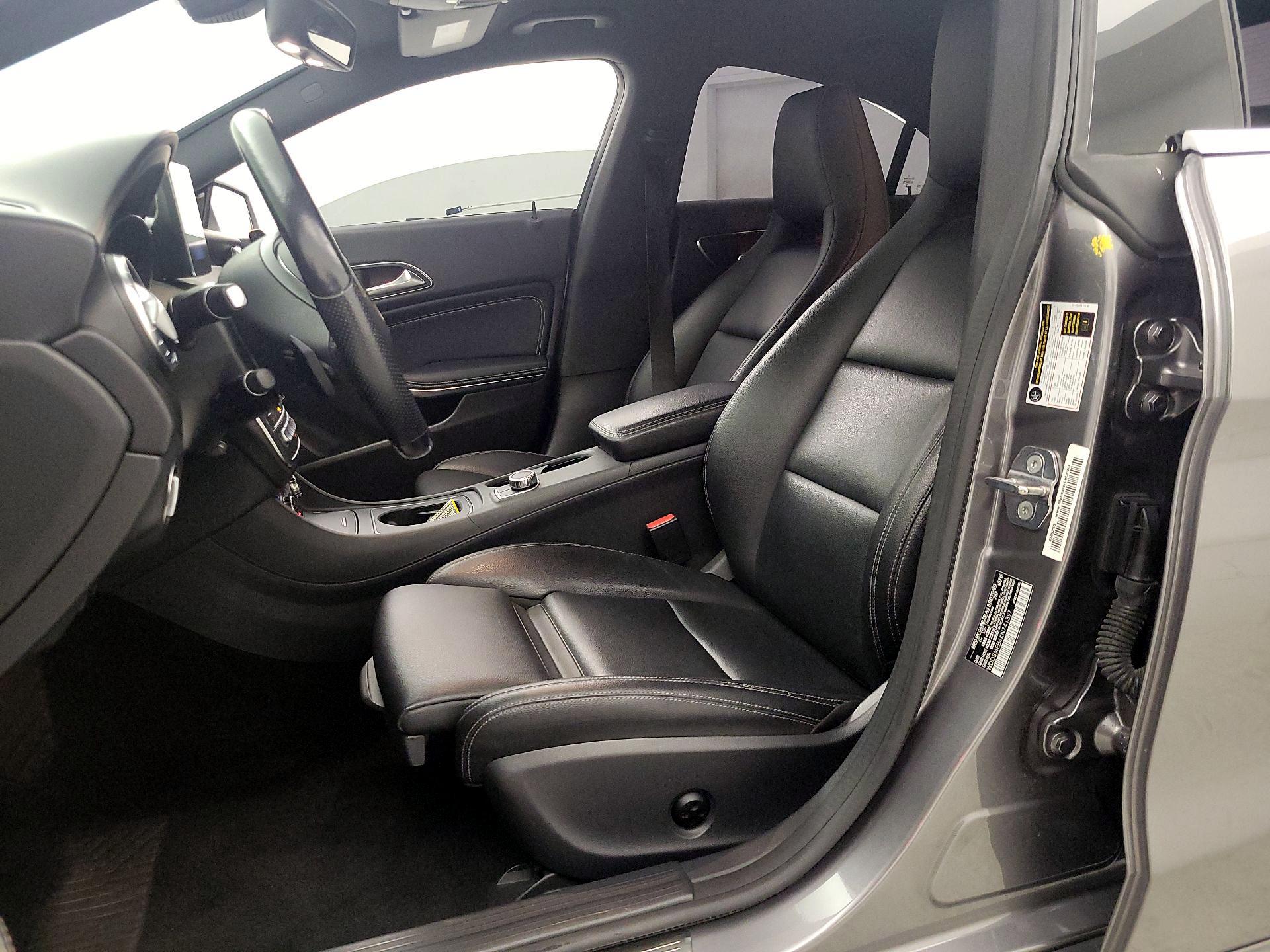Thumbnail: 2019 Mercedes-Benz CLA - 11
