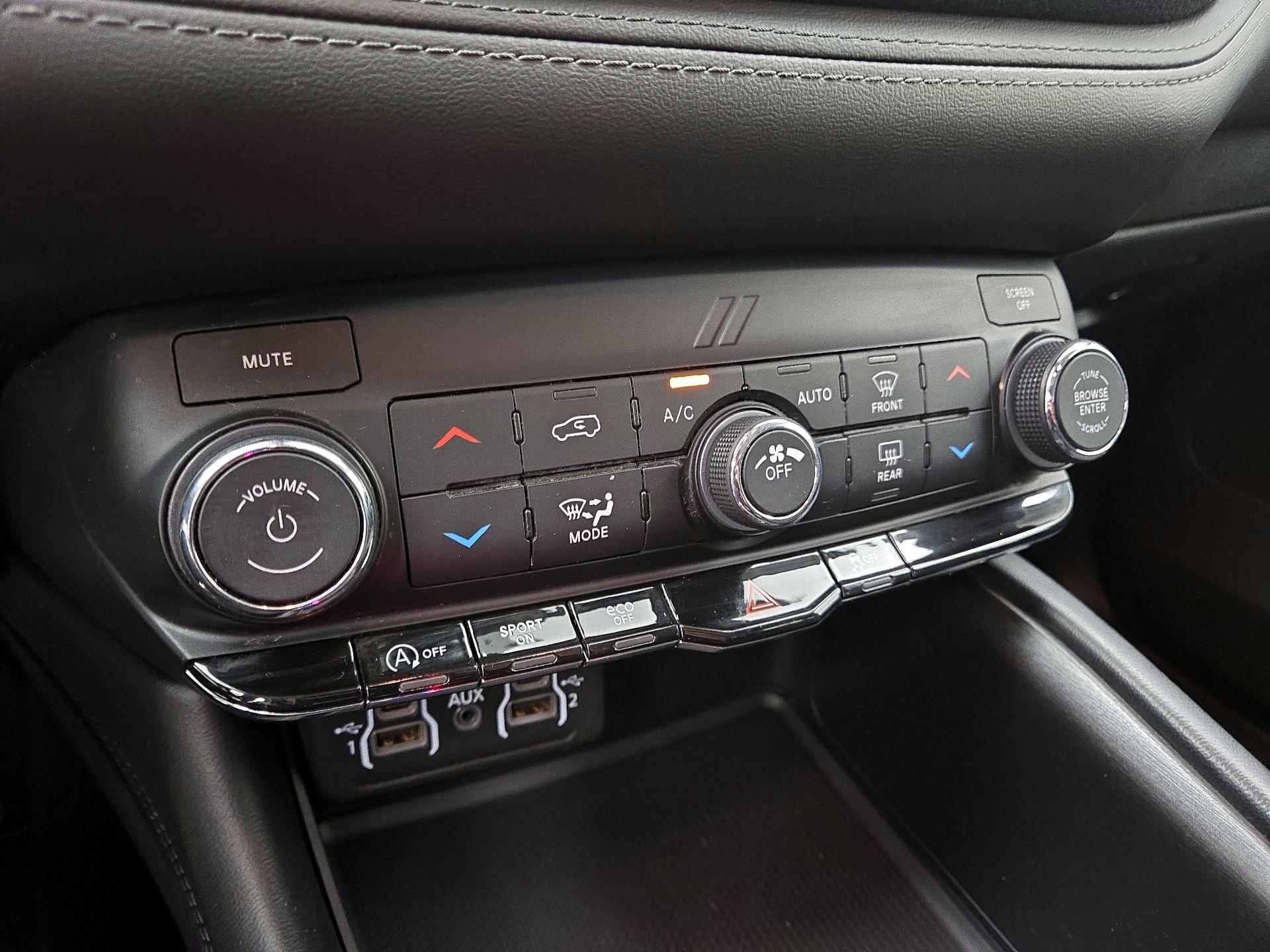 Thumbnail: 2021 Dodge Durango - 16
