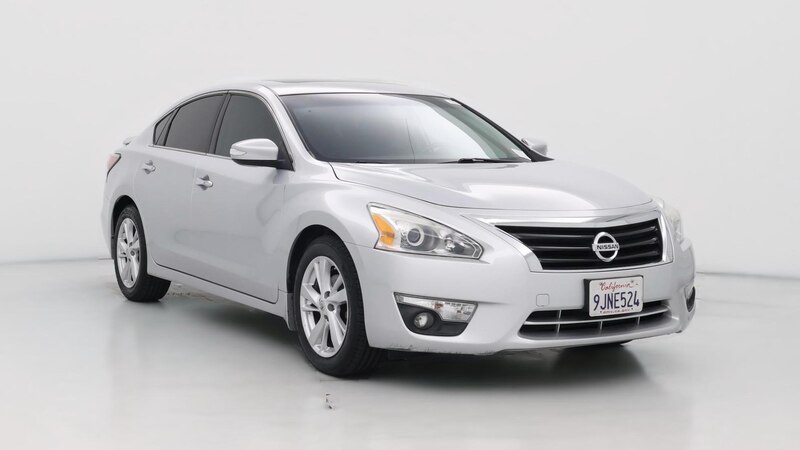 2014 Nissan Altima SV Hero Image