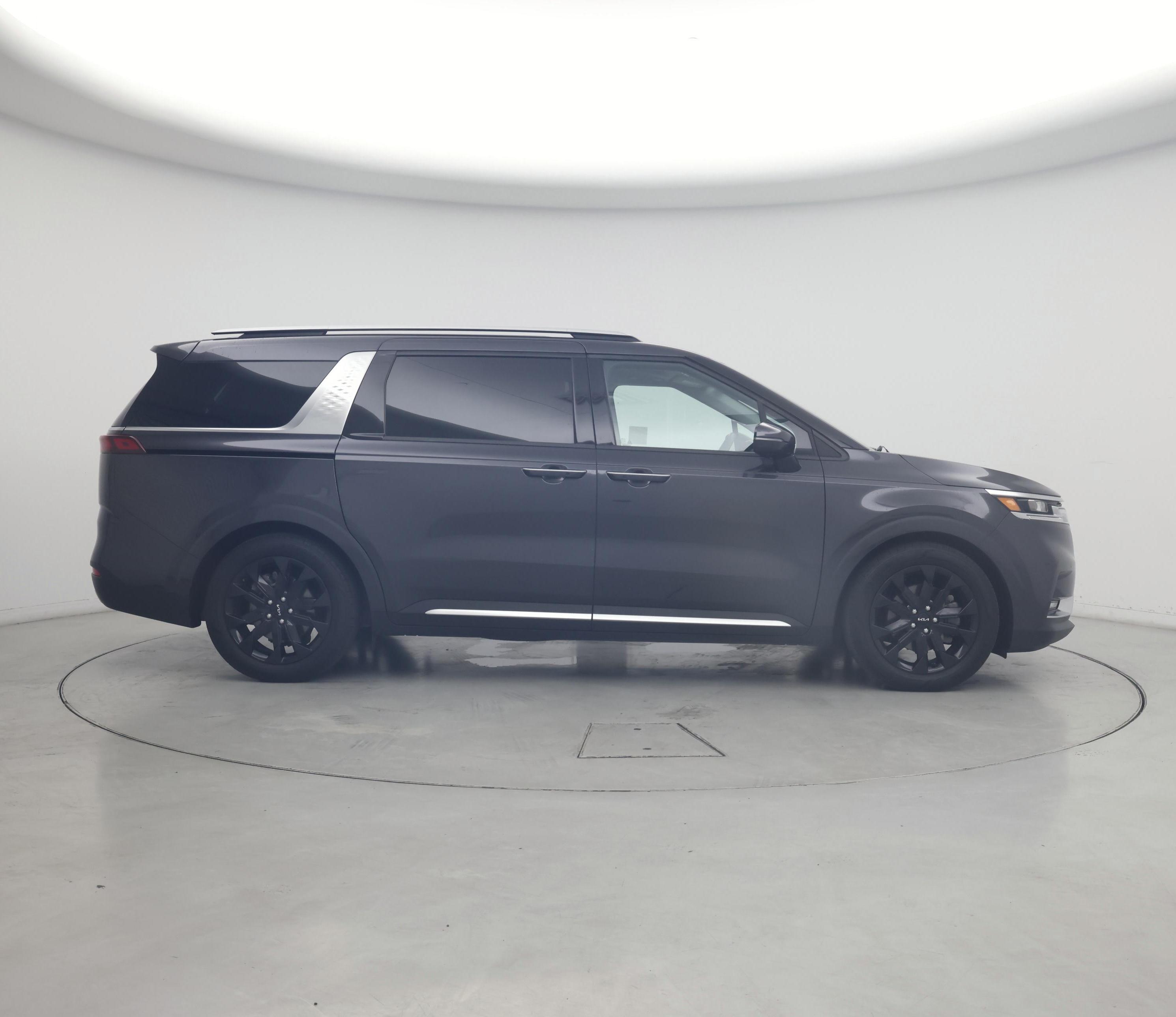 Thumbnail: 2022 Kia Carnival - 7