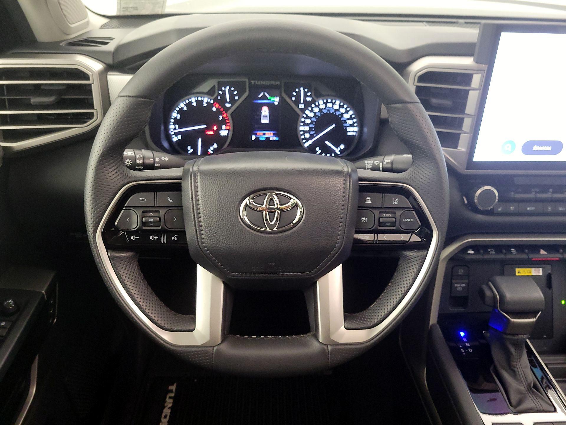 Thumbnail: 2023 Toyota Tundra - 10