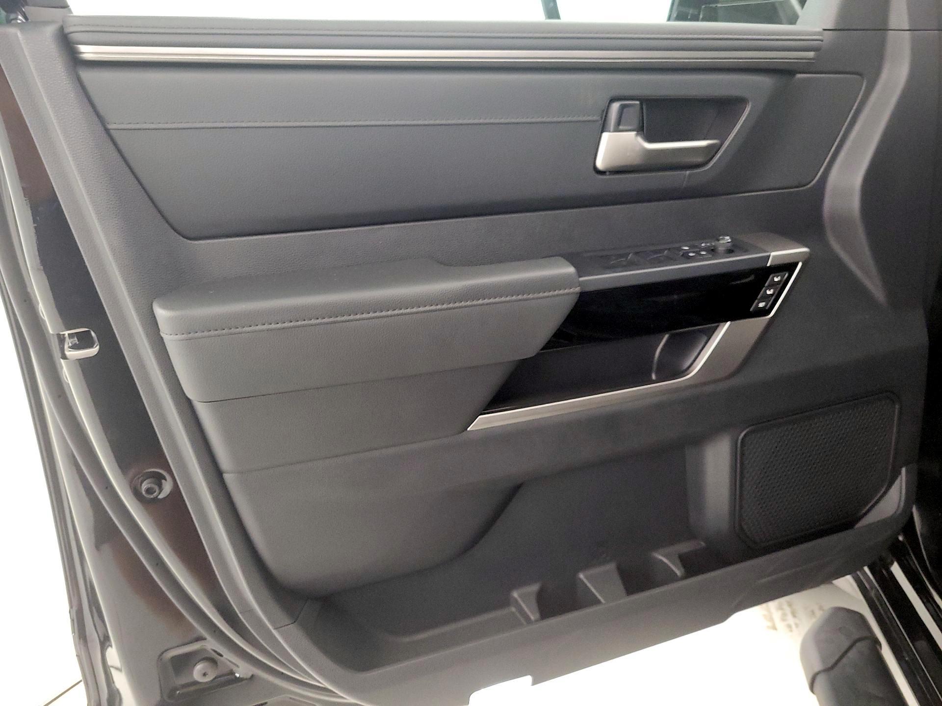 Thumbnail: 2023 Toyota Tundra - 12