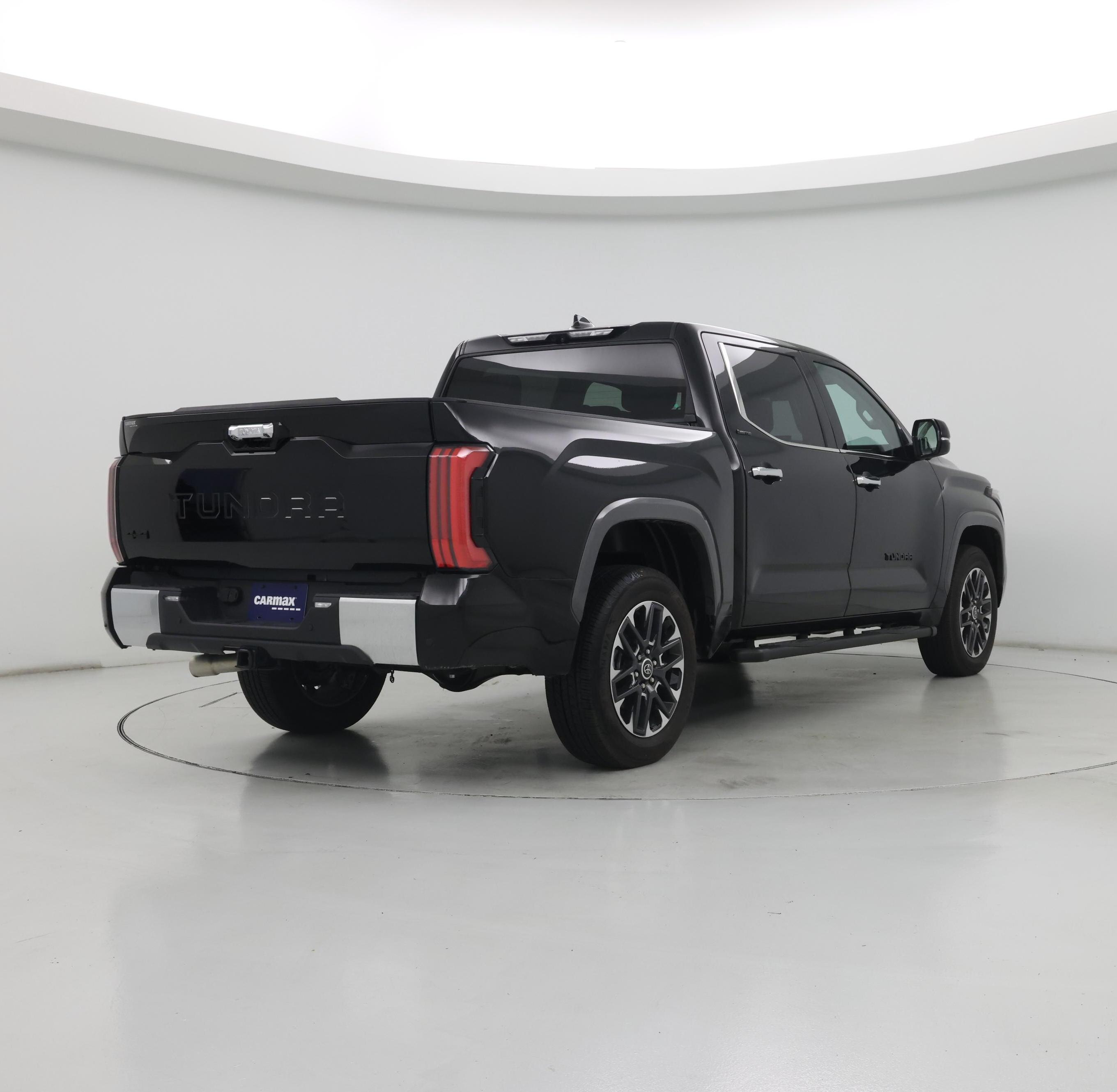 Thumbnail: 2023 Toyota Tundra - 8