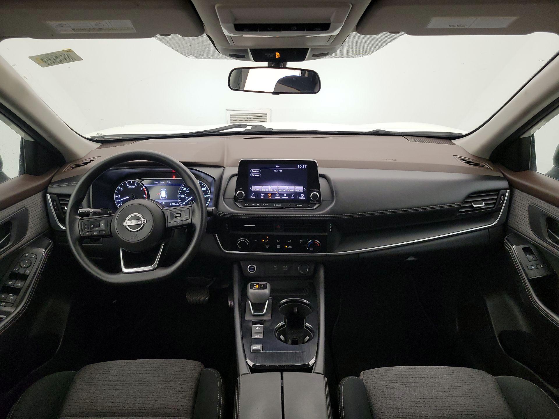 Thumbnail: 2022 Nissan Rogue - 9