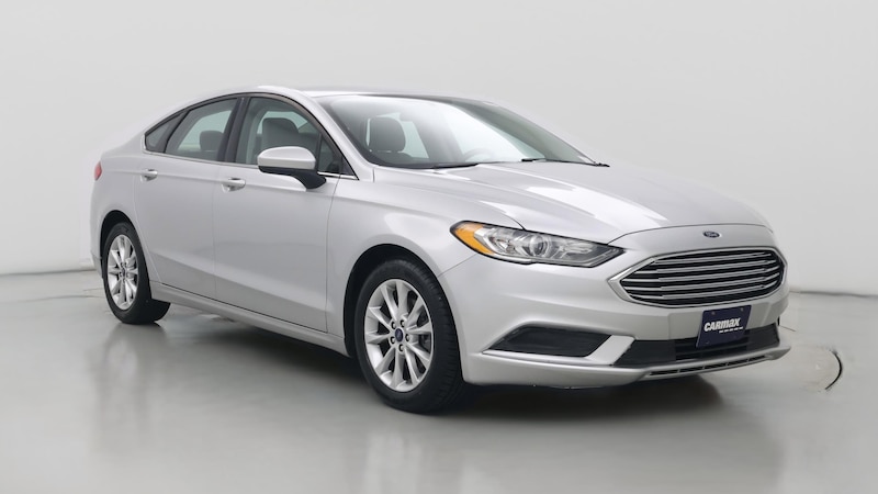 2017 Ford Fusion SE Hero Image