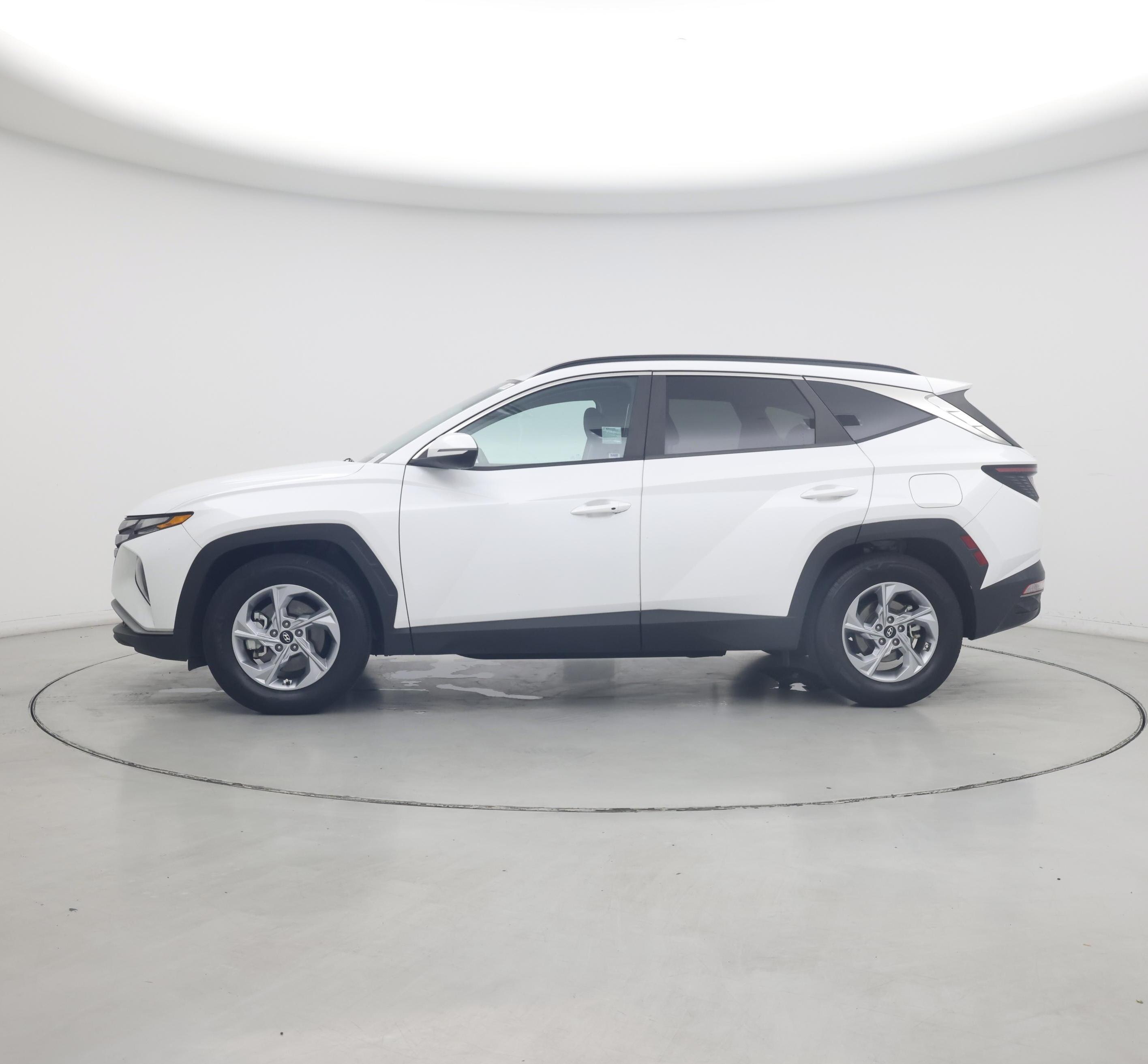 Thumbnail: 2022 Hyundai Tucson - 3