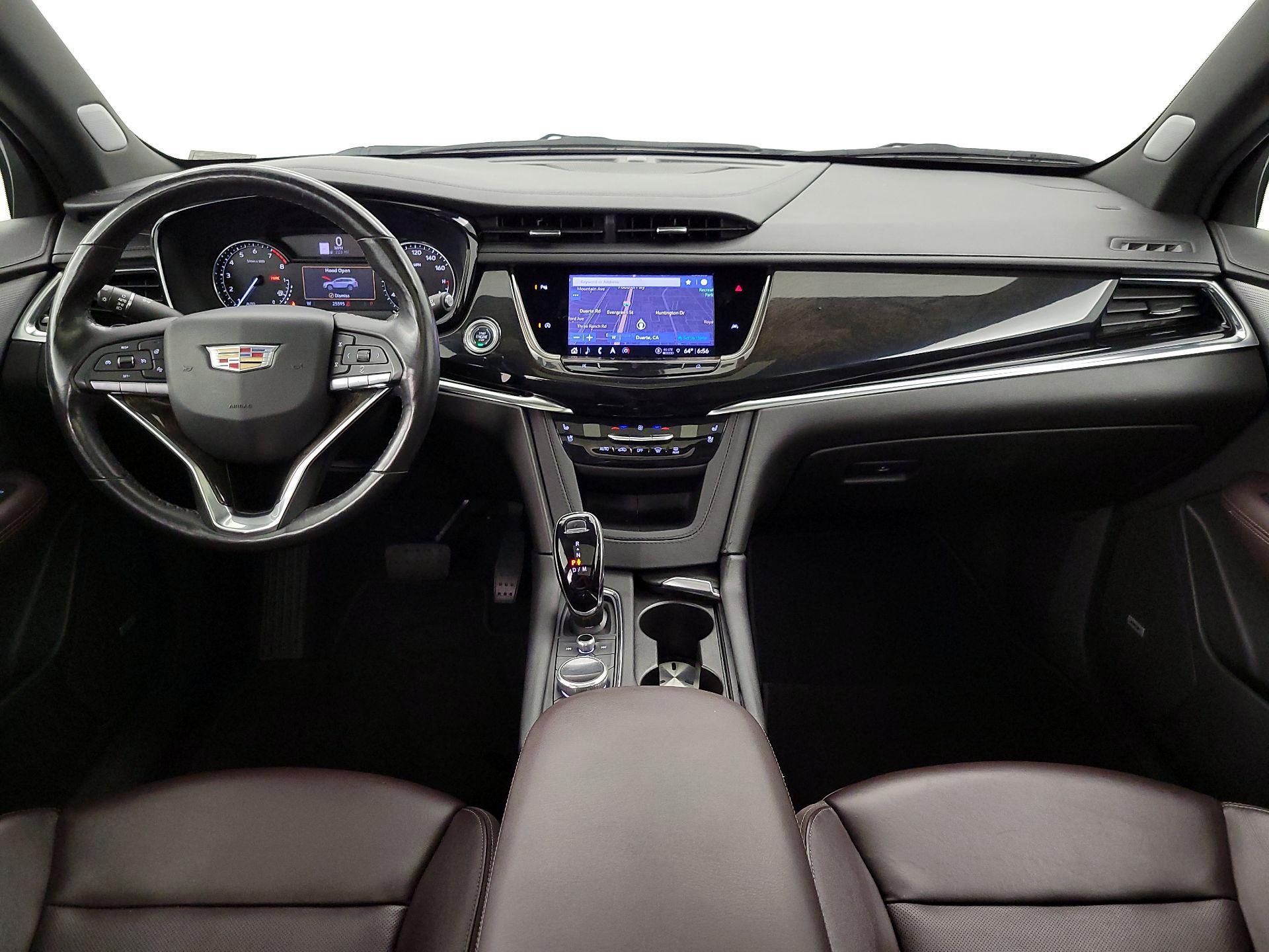 Thumbnail: 2022 Cadillac XT6 - 9