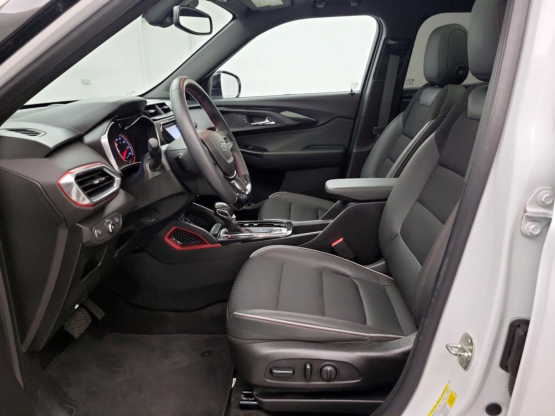 Thumbnail: 2021 Chevrolet TrailBlazer - 11