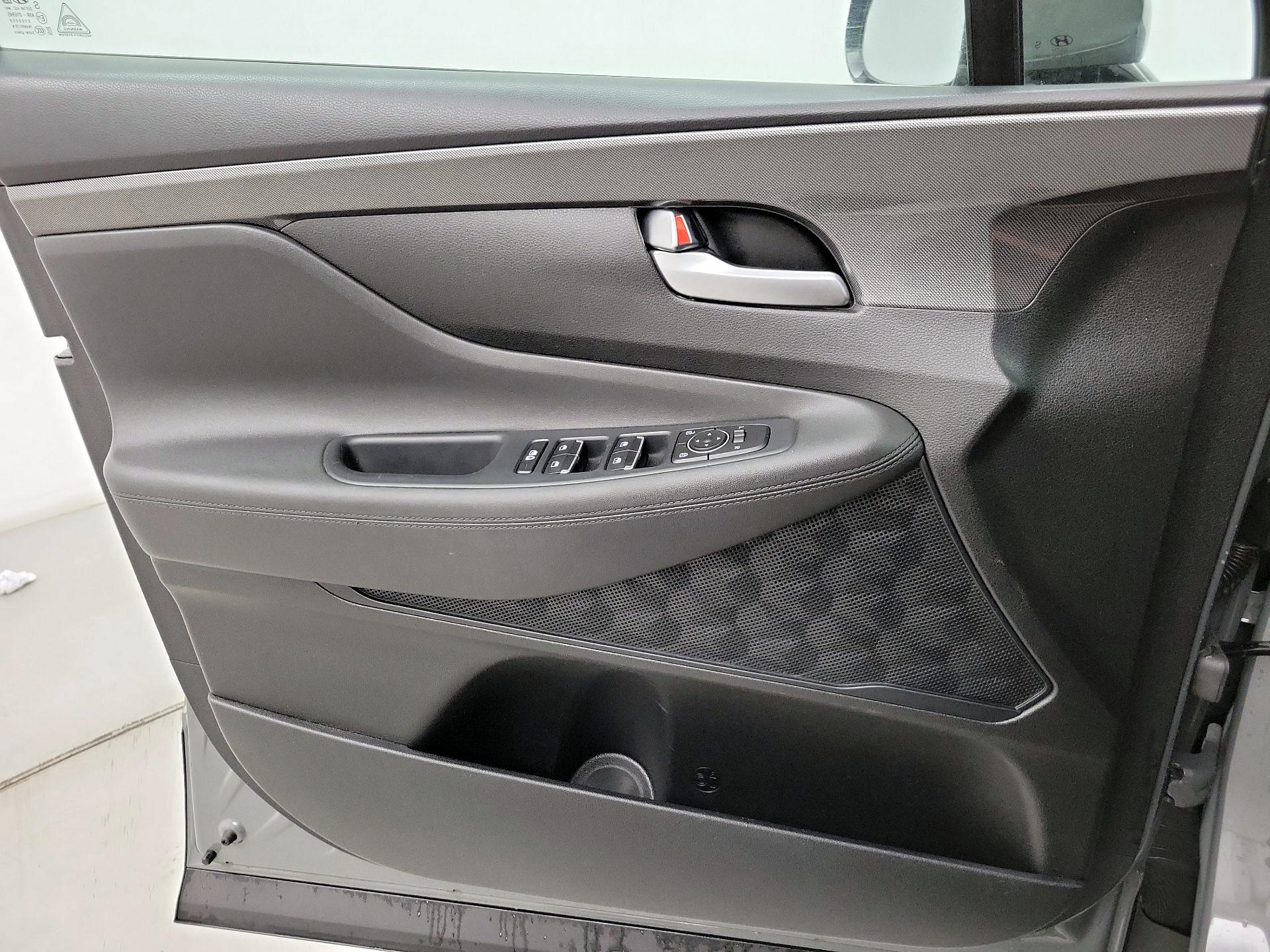 Thumbnail: 2022 Hyundai Santa Fe - 12