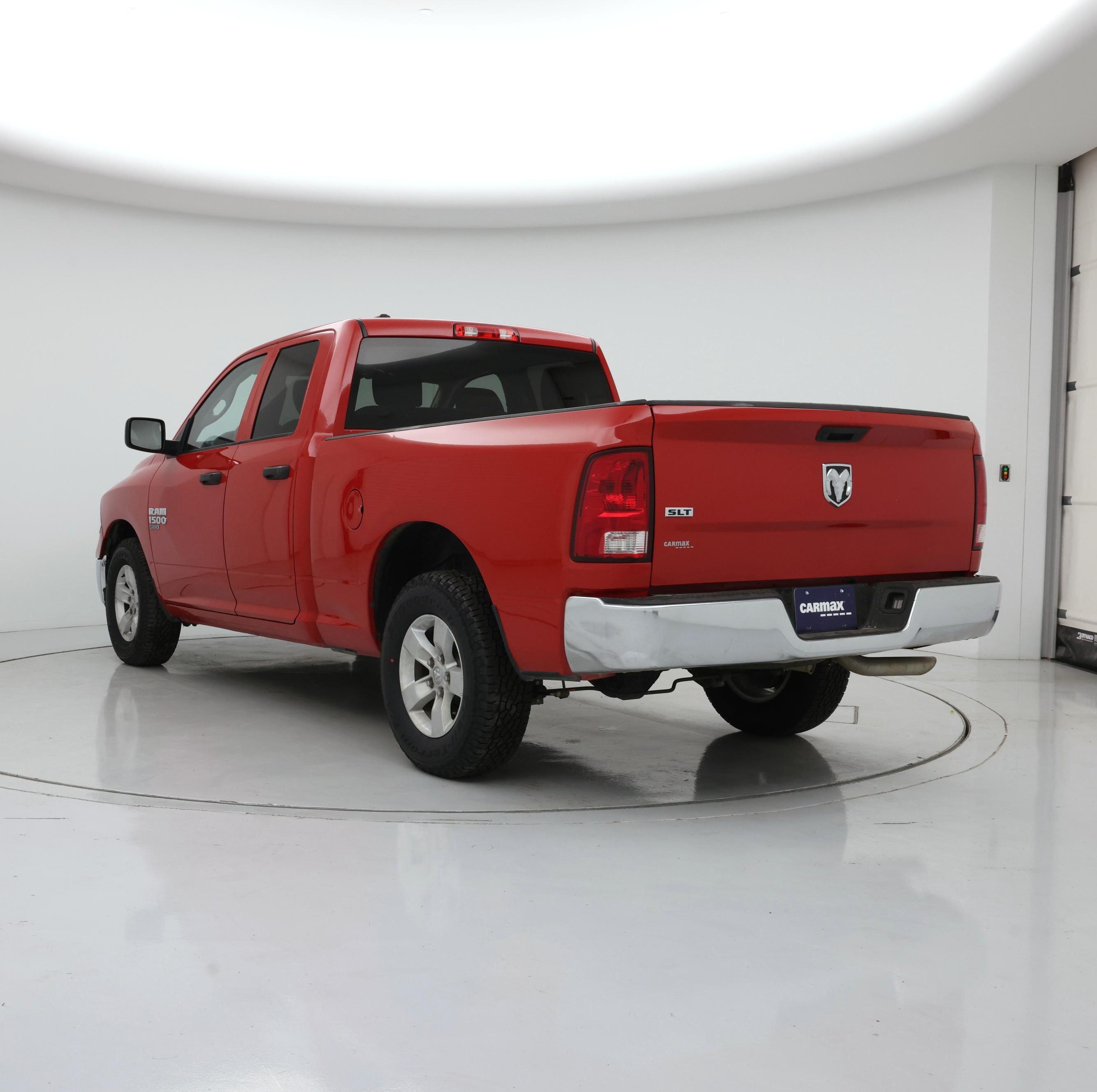 Thumbnail: 2024 RAM 1500 Classic - 2
