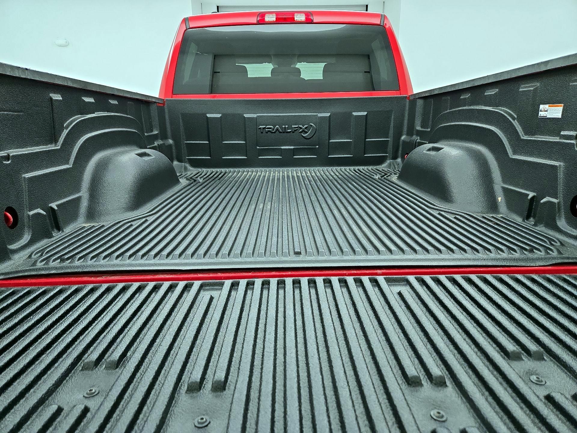 Thumbnail: 2024 RAM 1500 Classic - 20