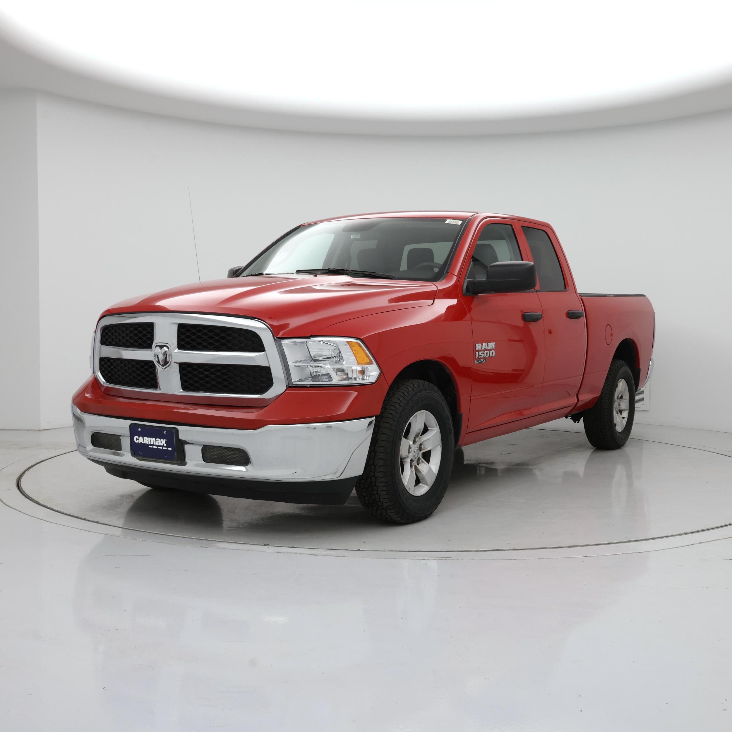 Thumbnail: 2024 RAM 1500 Classic - 4