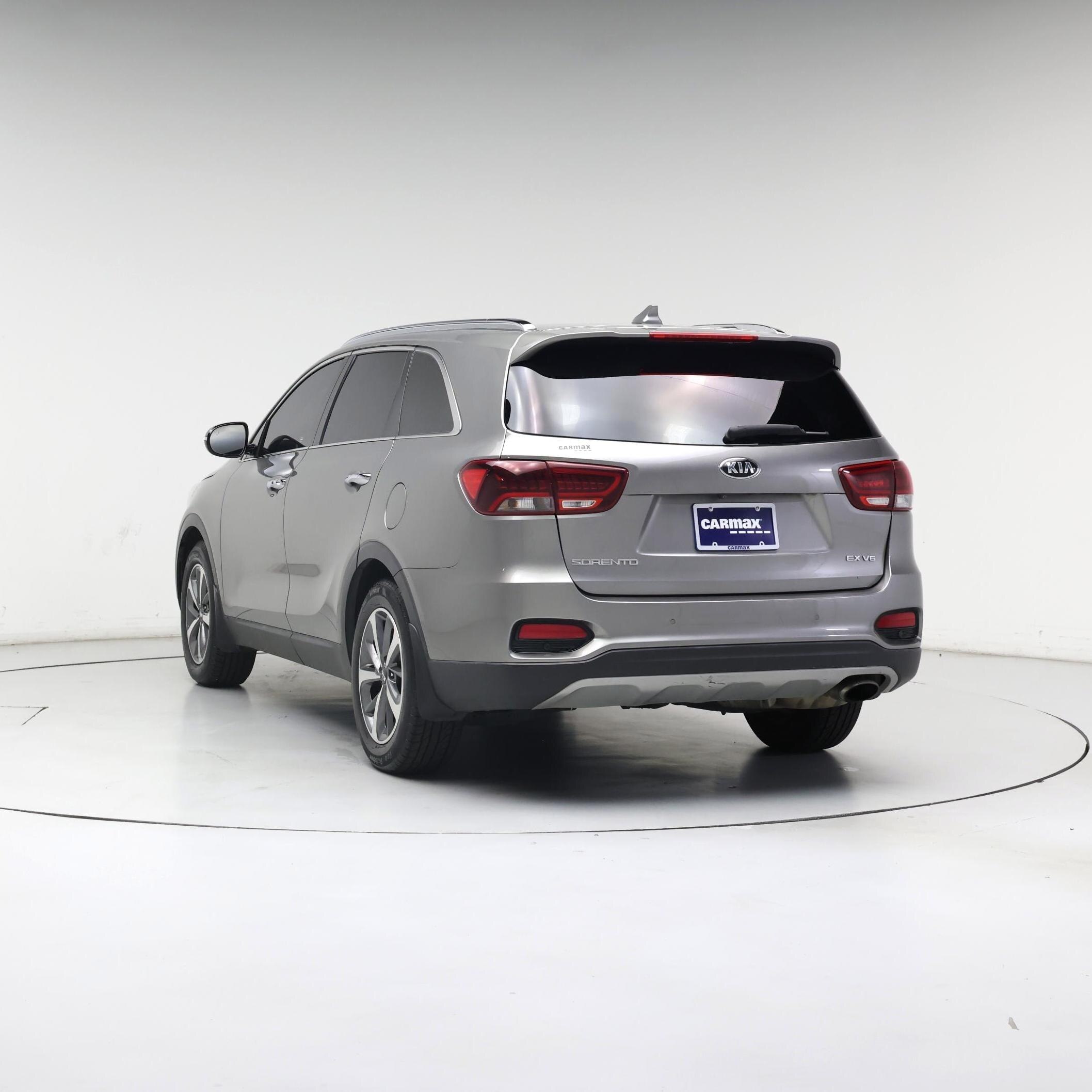 Thumbnail: 2019 Kia Sorento - 2