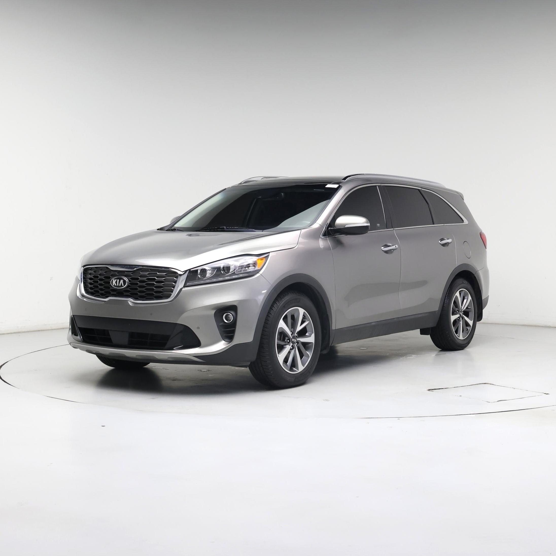 Thumbnail: 2019 Kia Sorento - 4