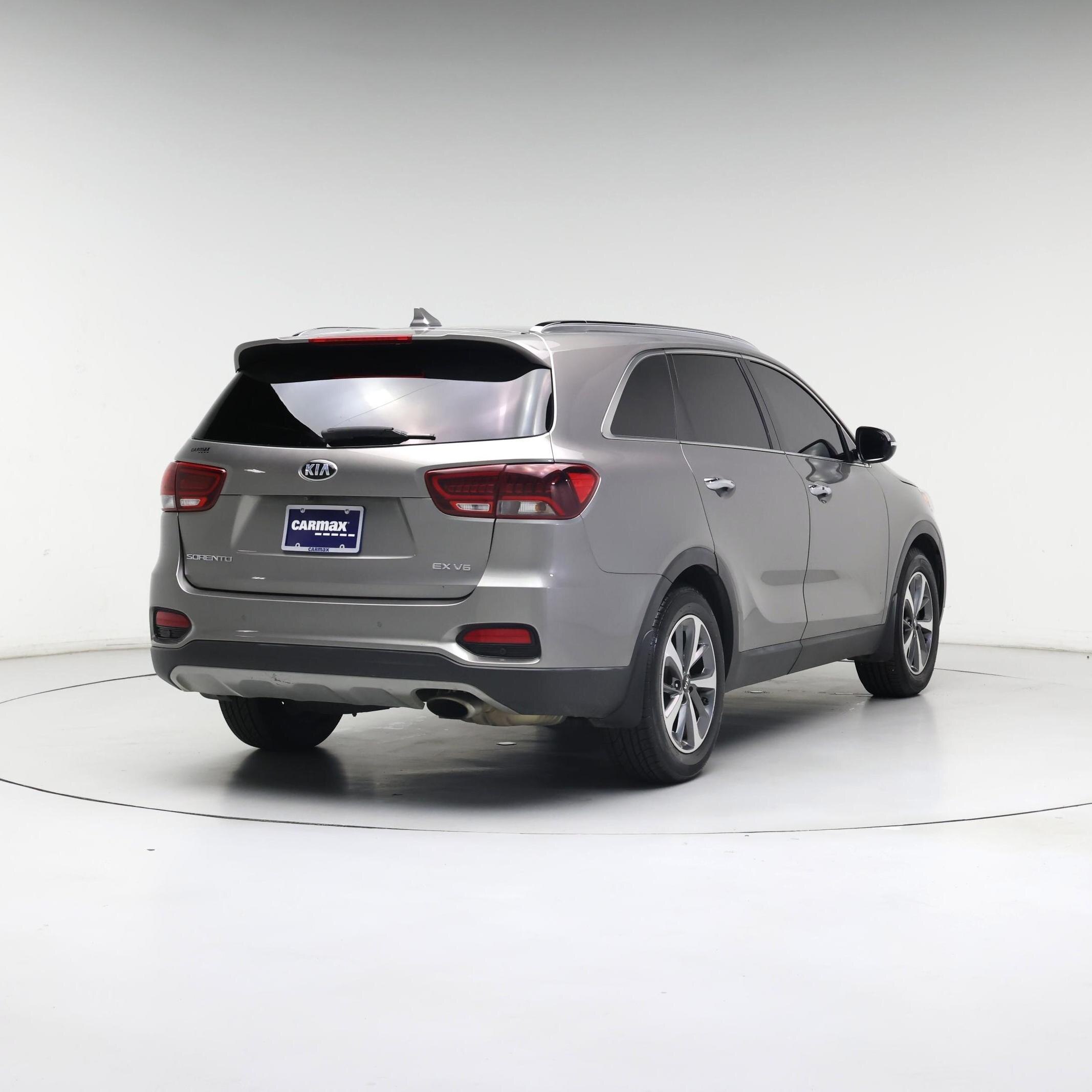 Thumbnail: 2019 Kia Sorento - 8