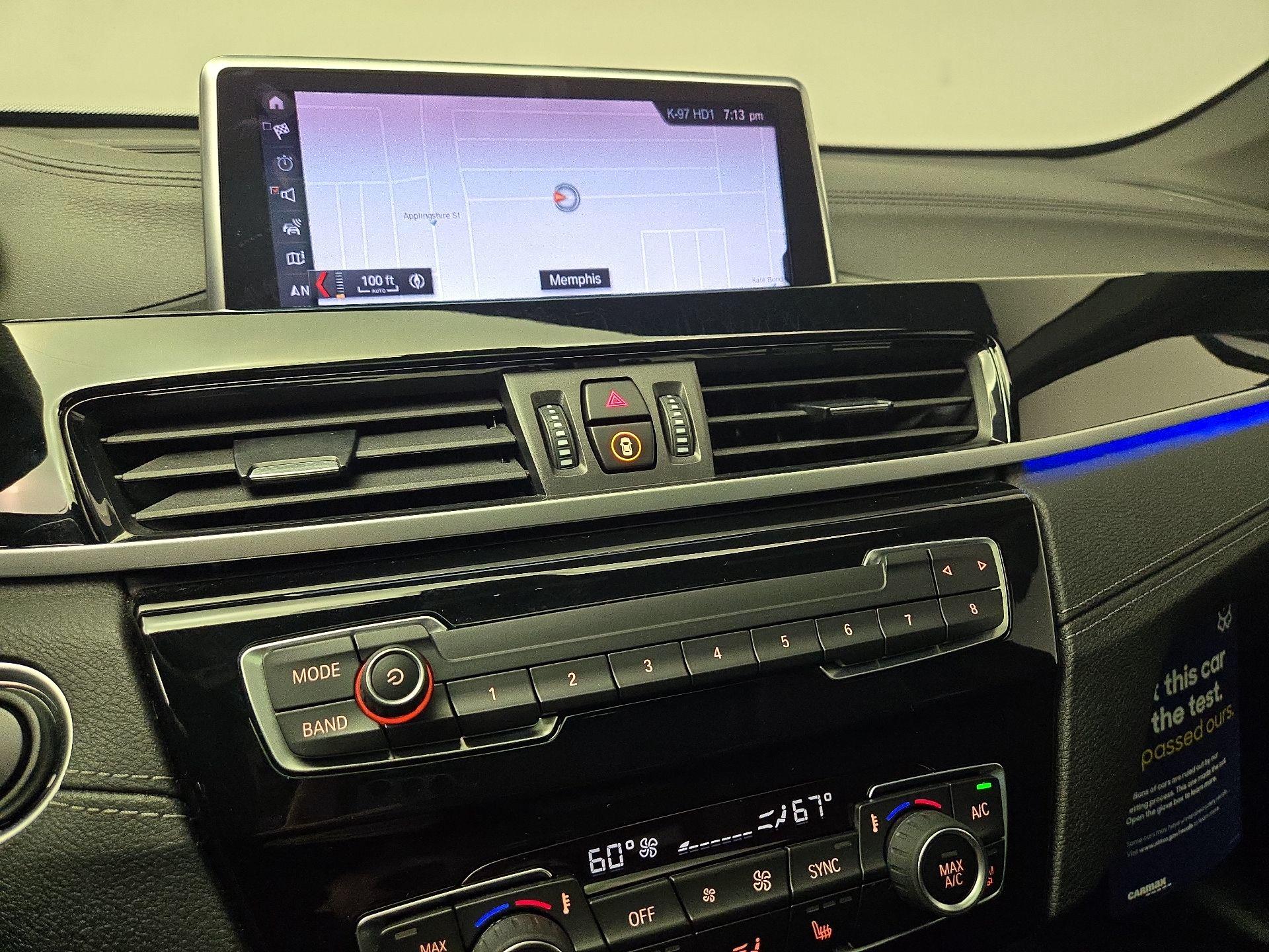 Thumbnail: 2022 BMW X1 - 14