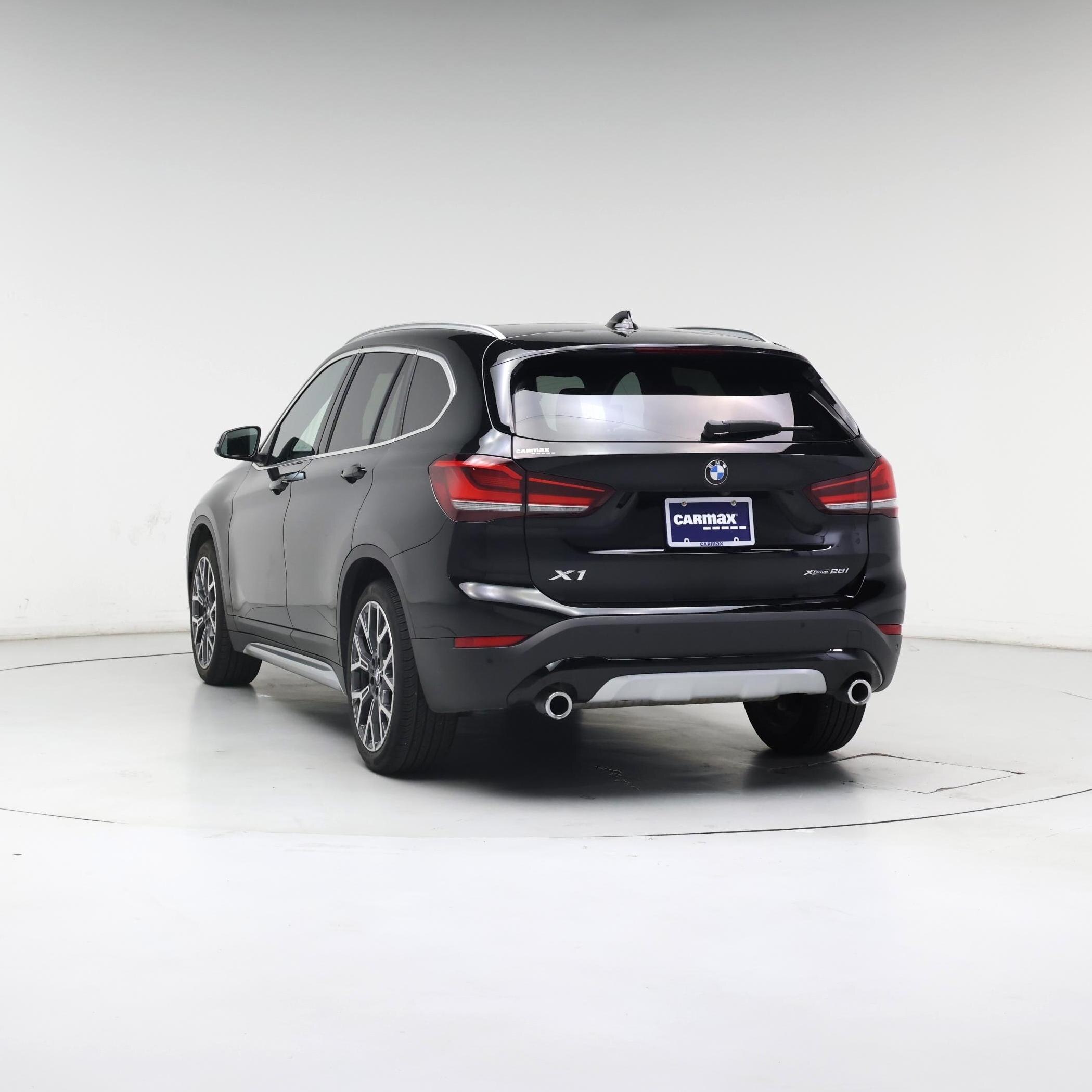 Thumbnail: 2022 BMW X1 - 2