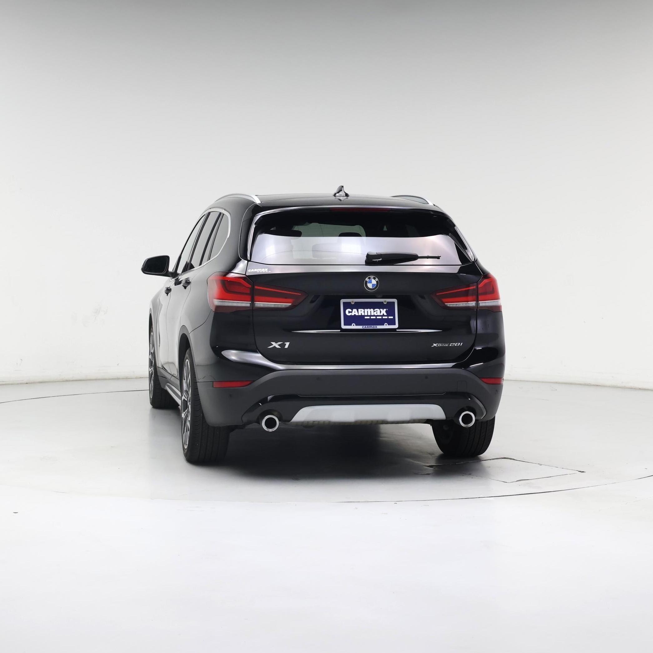 Thumbnail: 2022 BMW X1 - 6