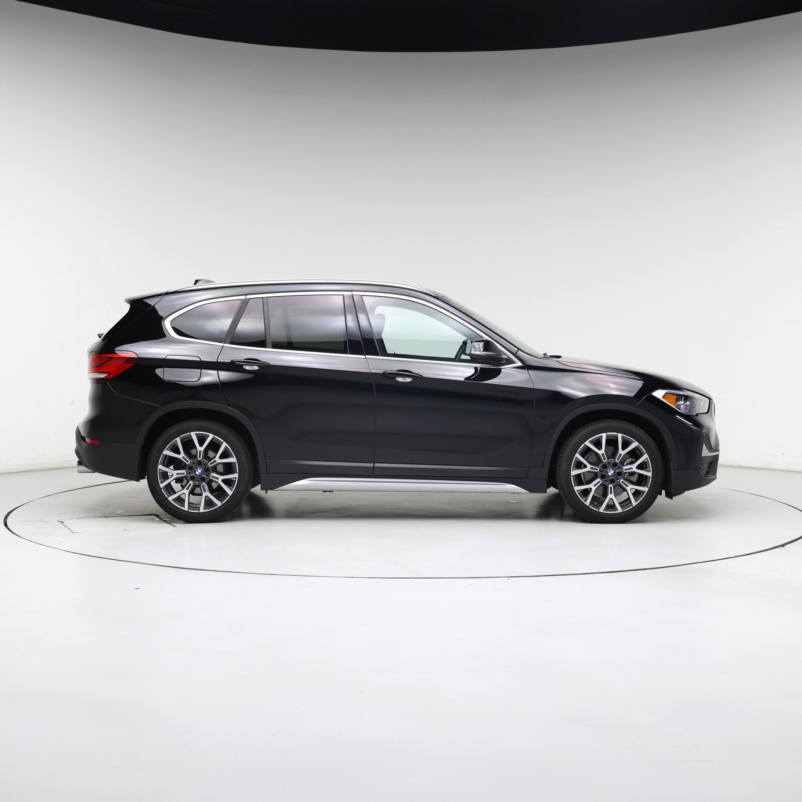 Thumbnail: 2022 BMW X1 - 7