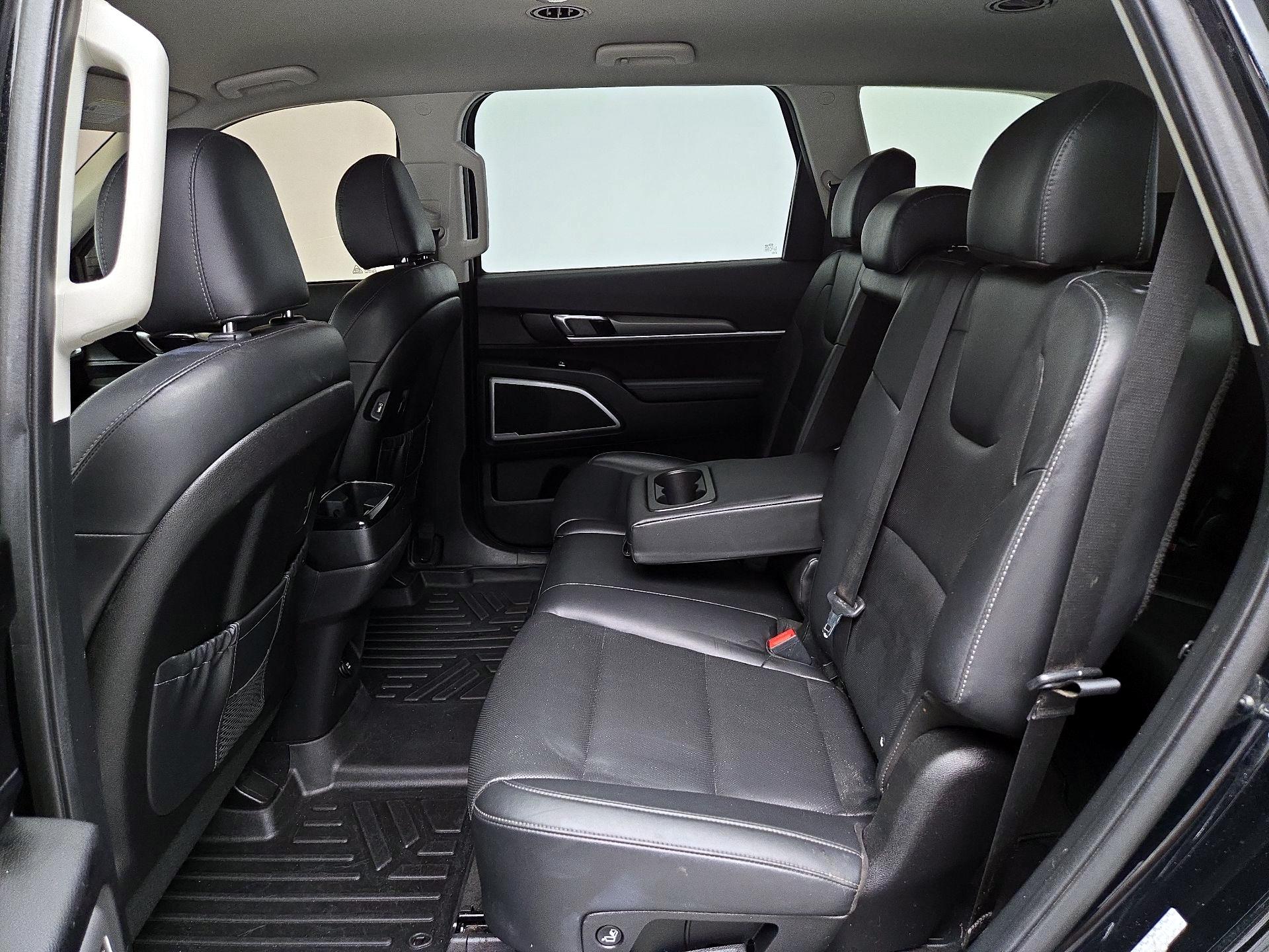 Thumbnail: 2021 Kia Telluride - 19