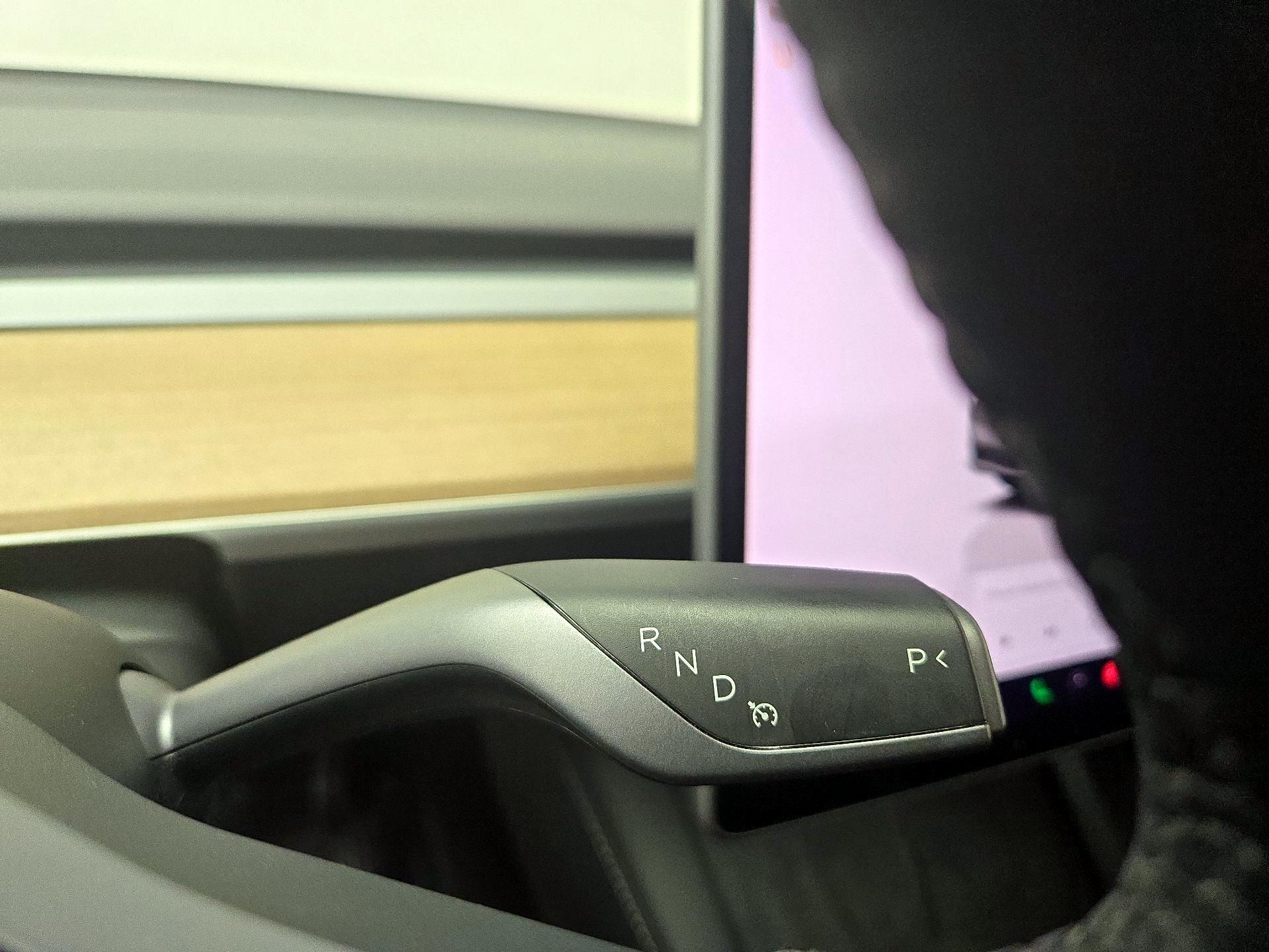 Thumbnail: 2023 Tesla Model Y - 17