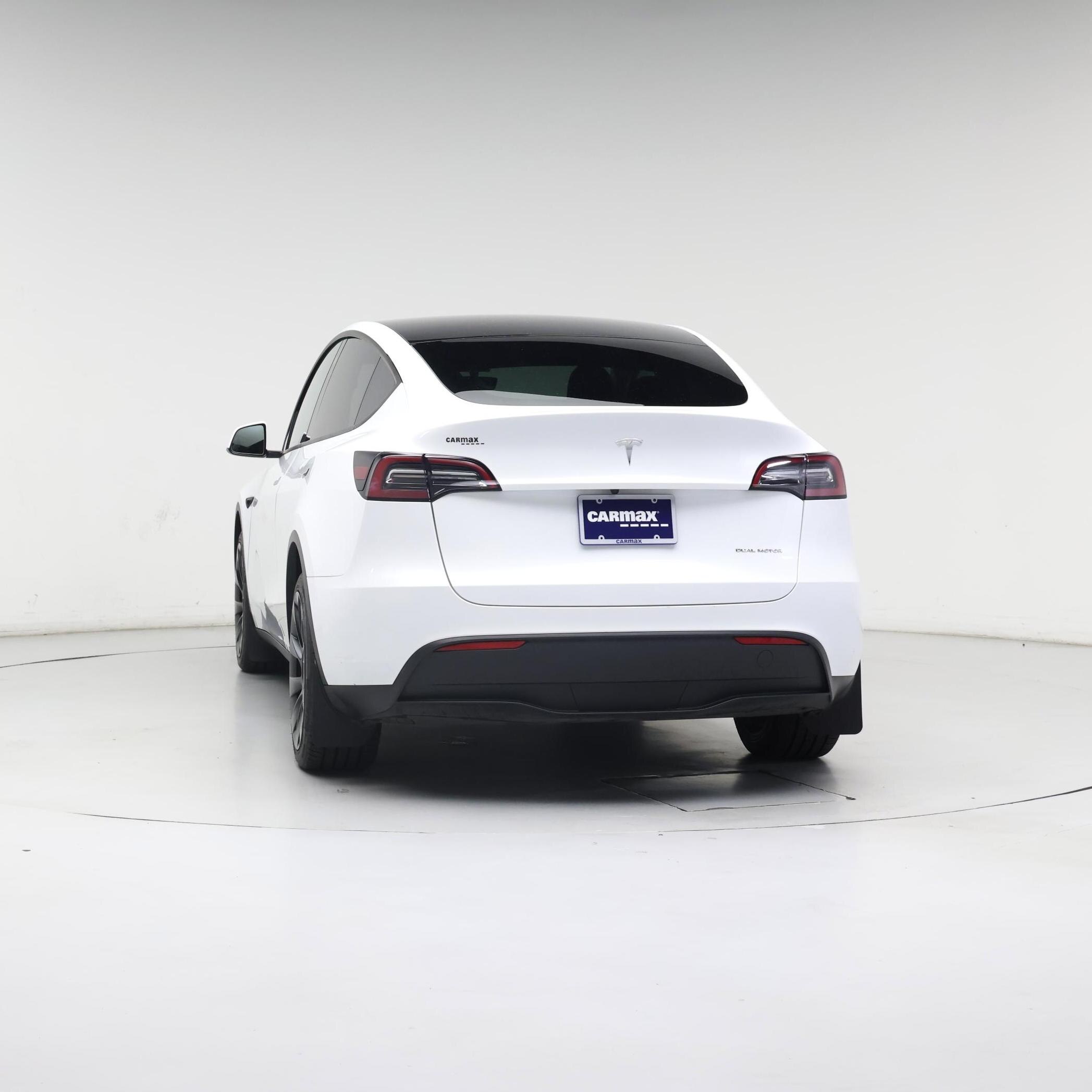 Thumbnail: 2023 Tesla Model Y - 6