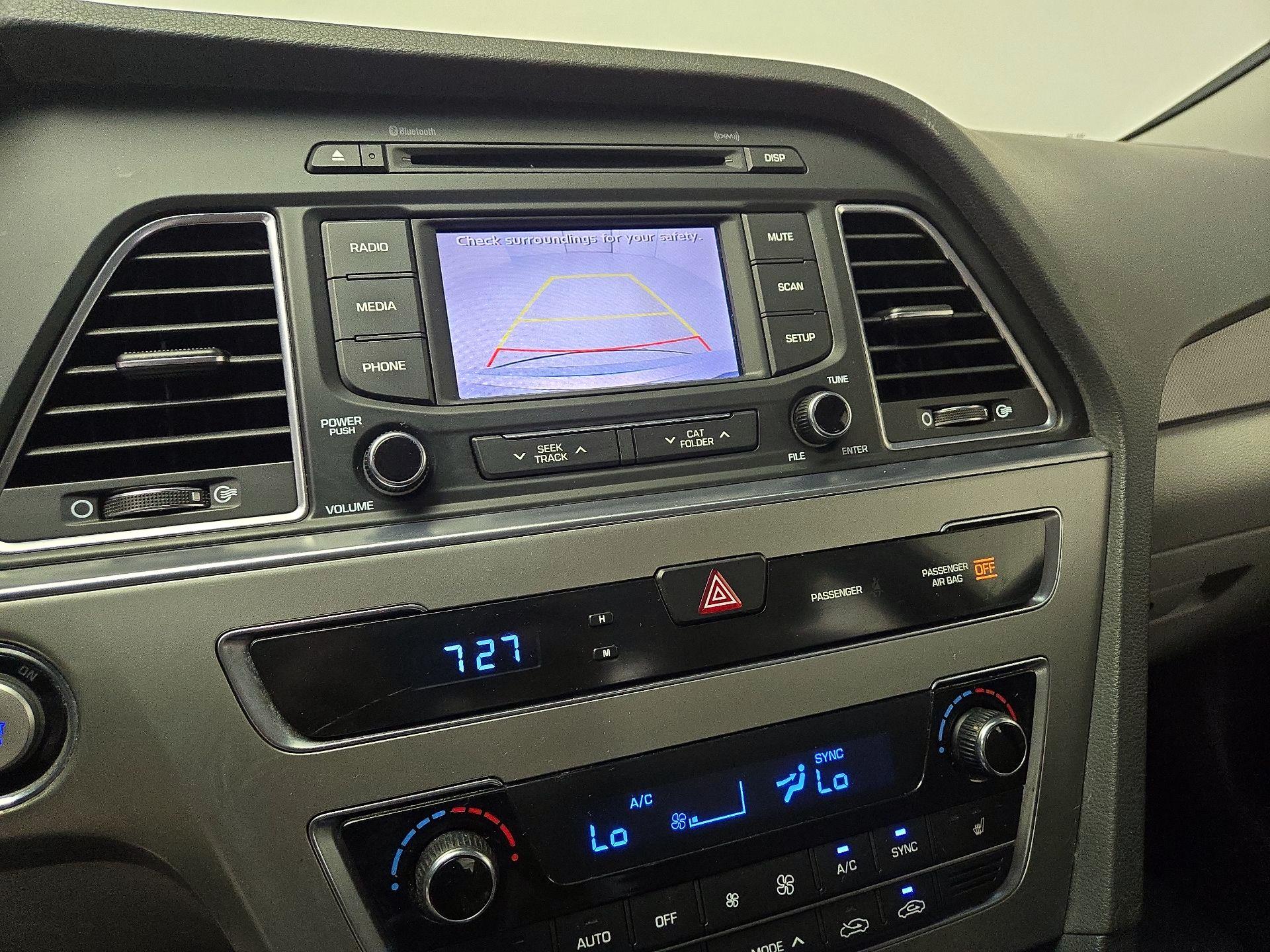Thumbnail: 2015 Hyundai Sonata - 14