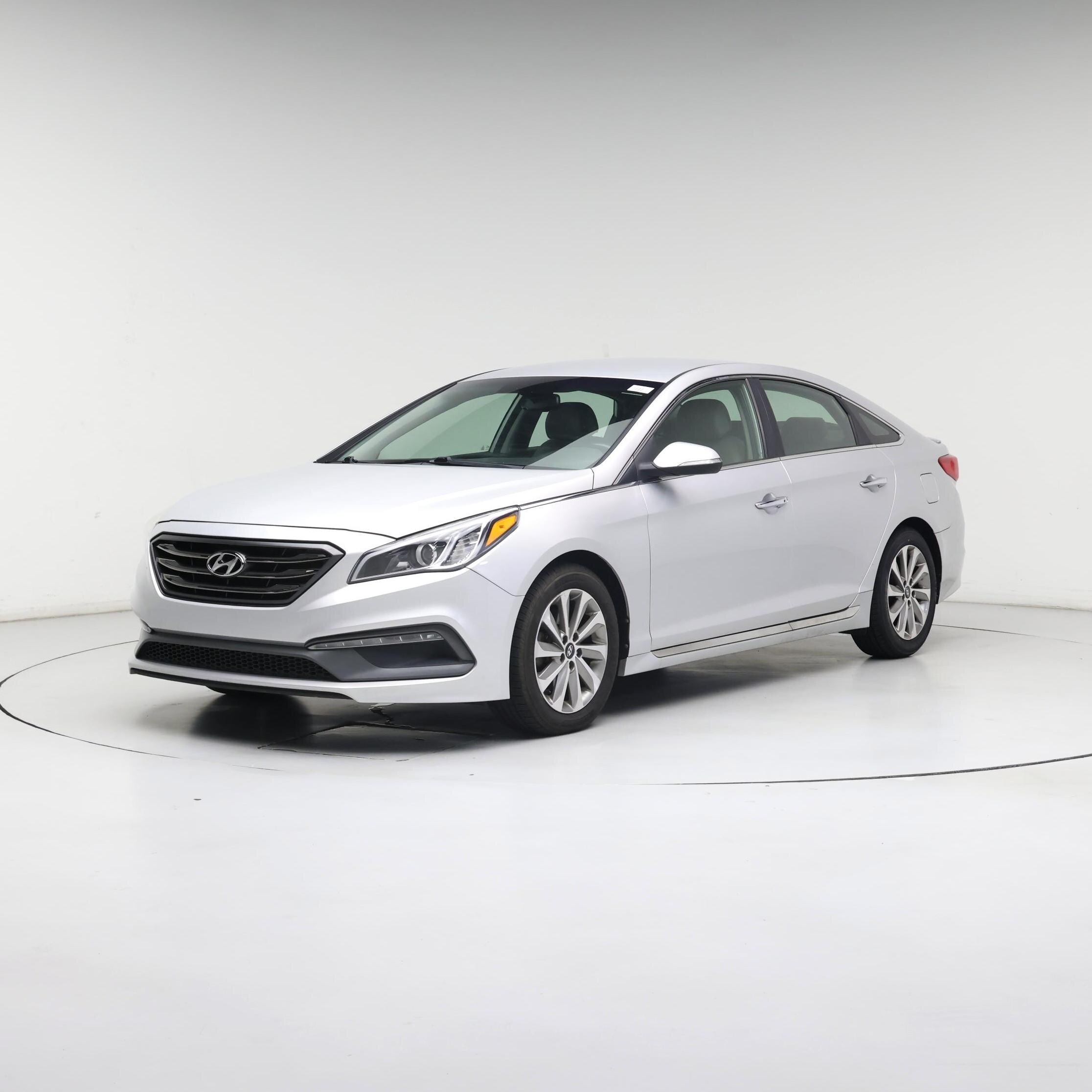 Thumbnail: 2015 Hyundai Sonata - 4