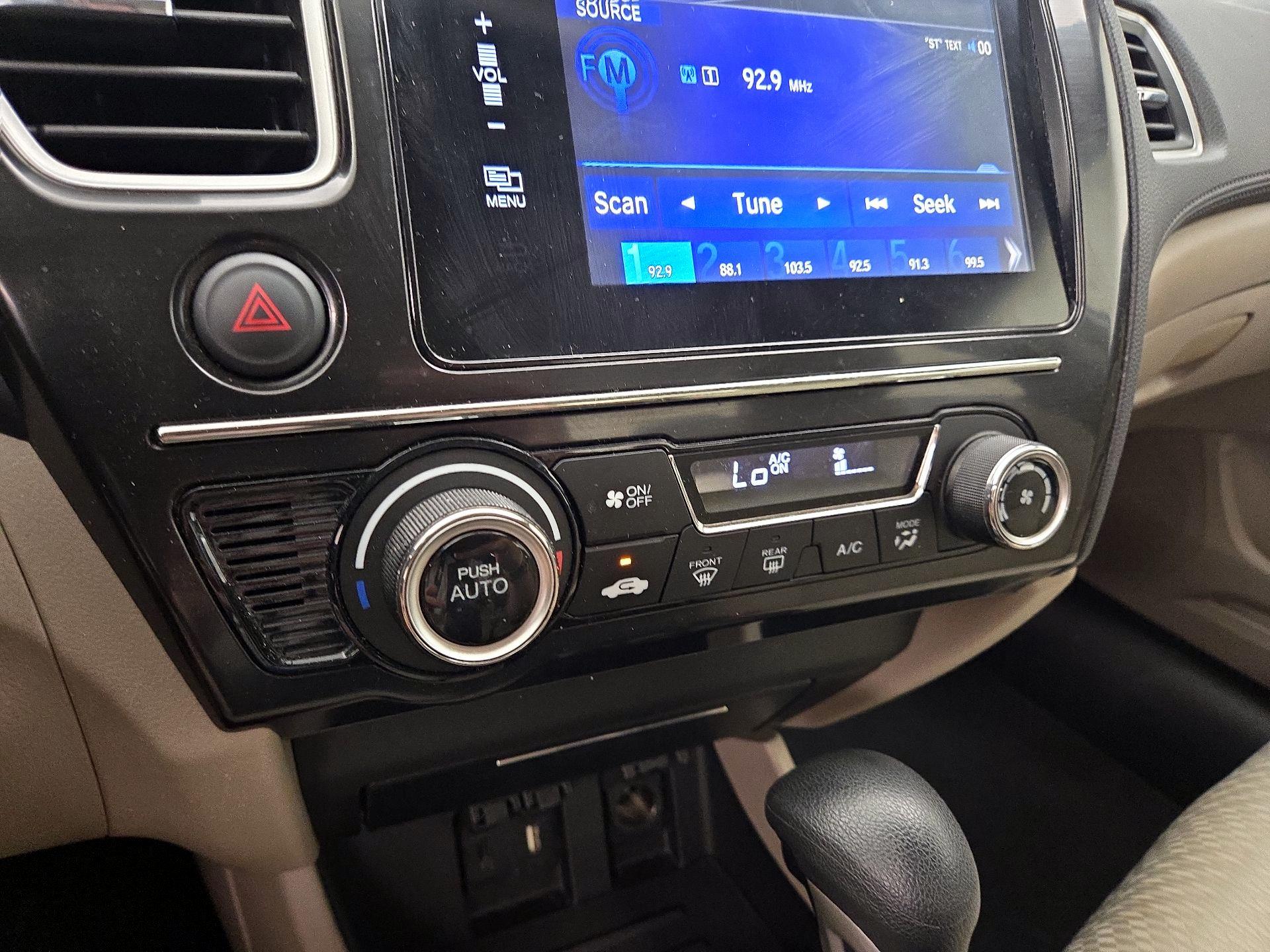 Thumbnail: 2015 Honda Civic - 15