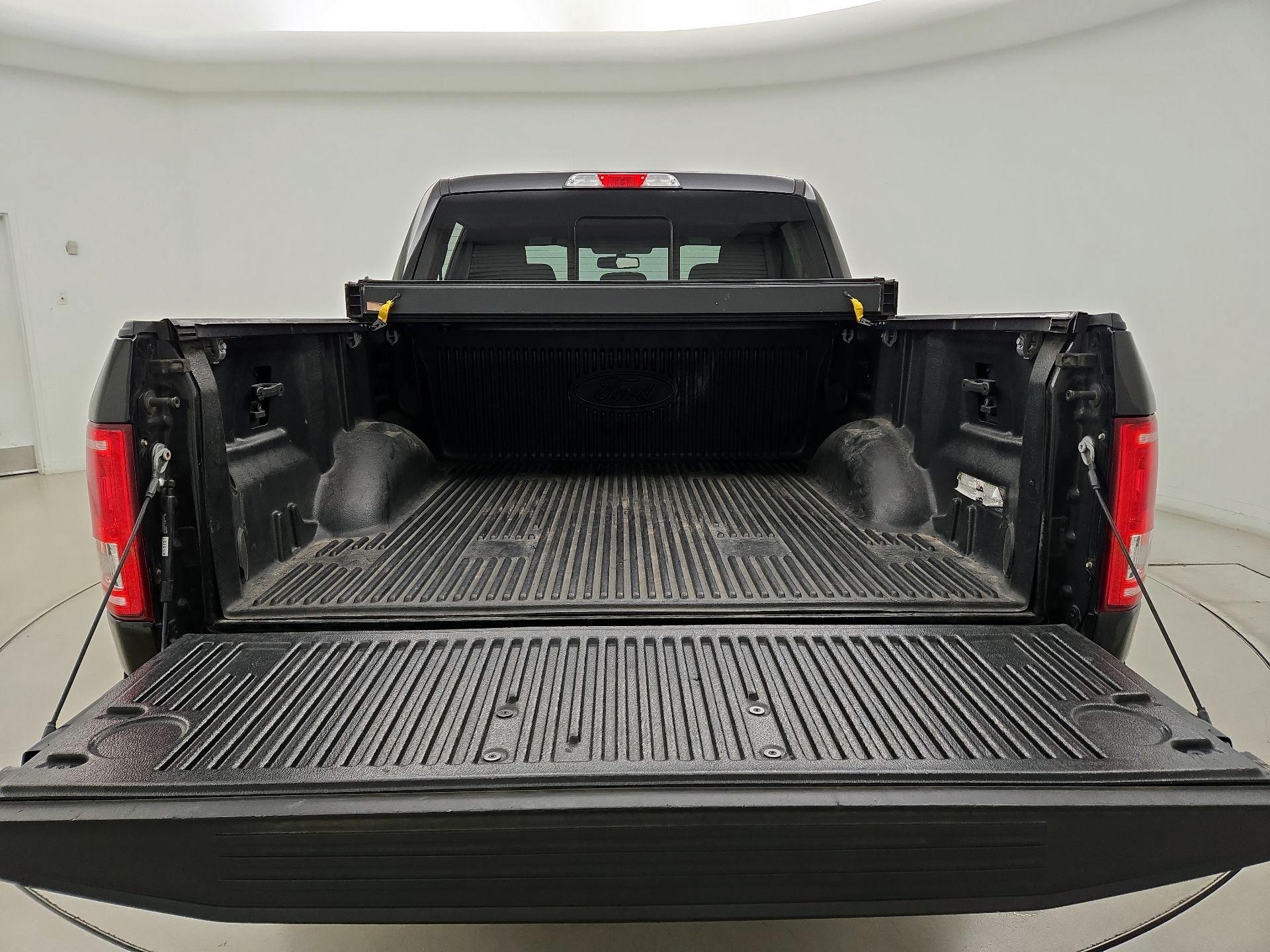 Thumbnail: 2016 Ford F-150 - 20