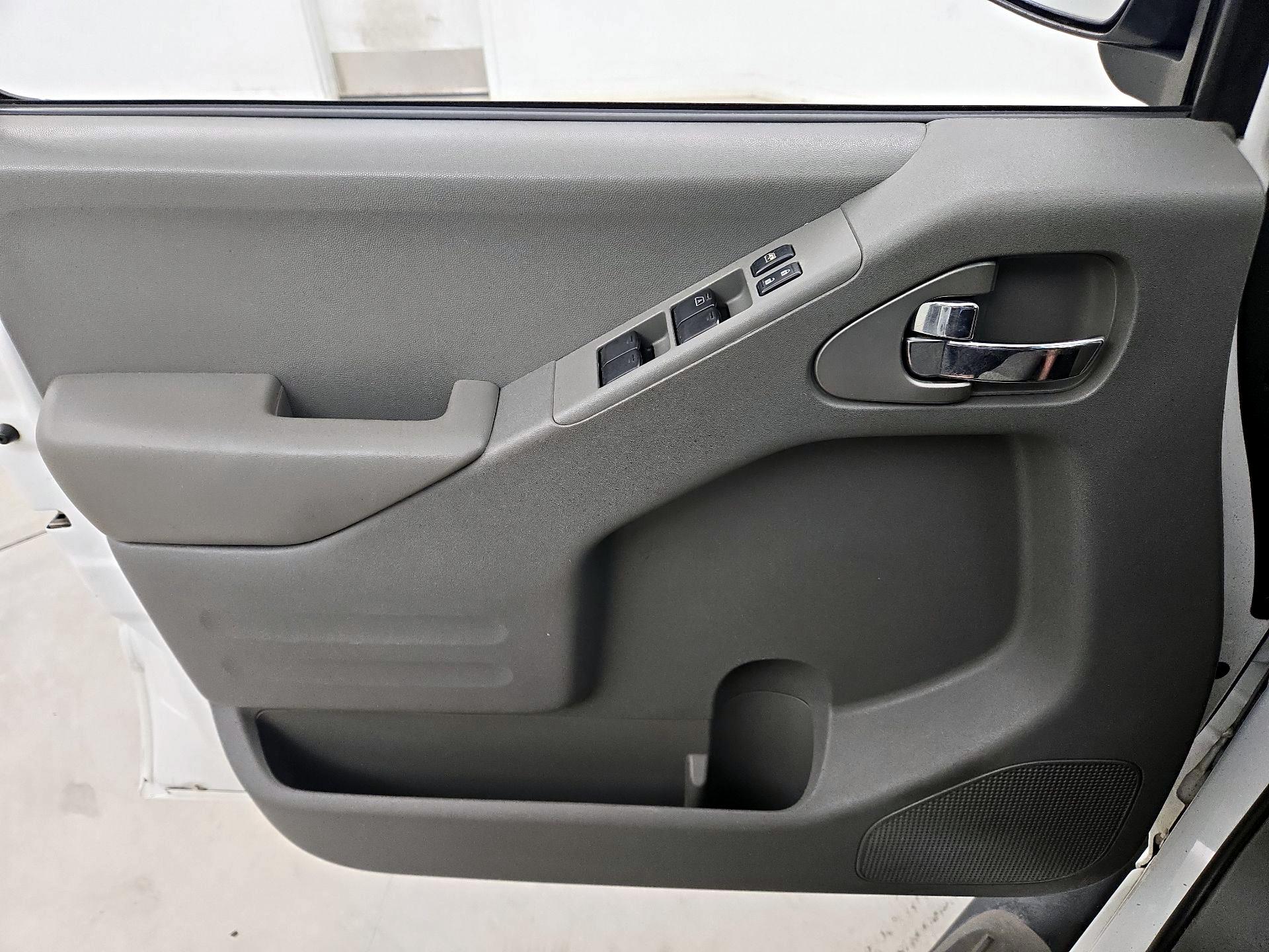 Thumbnail: 2019 Nissan Frontier - 12