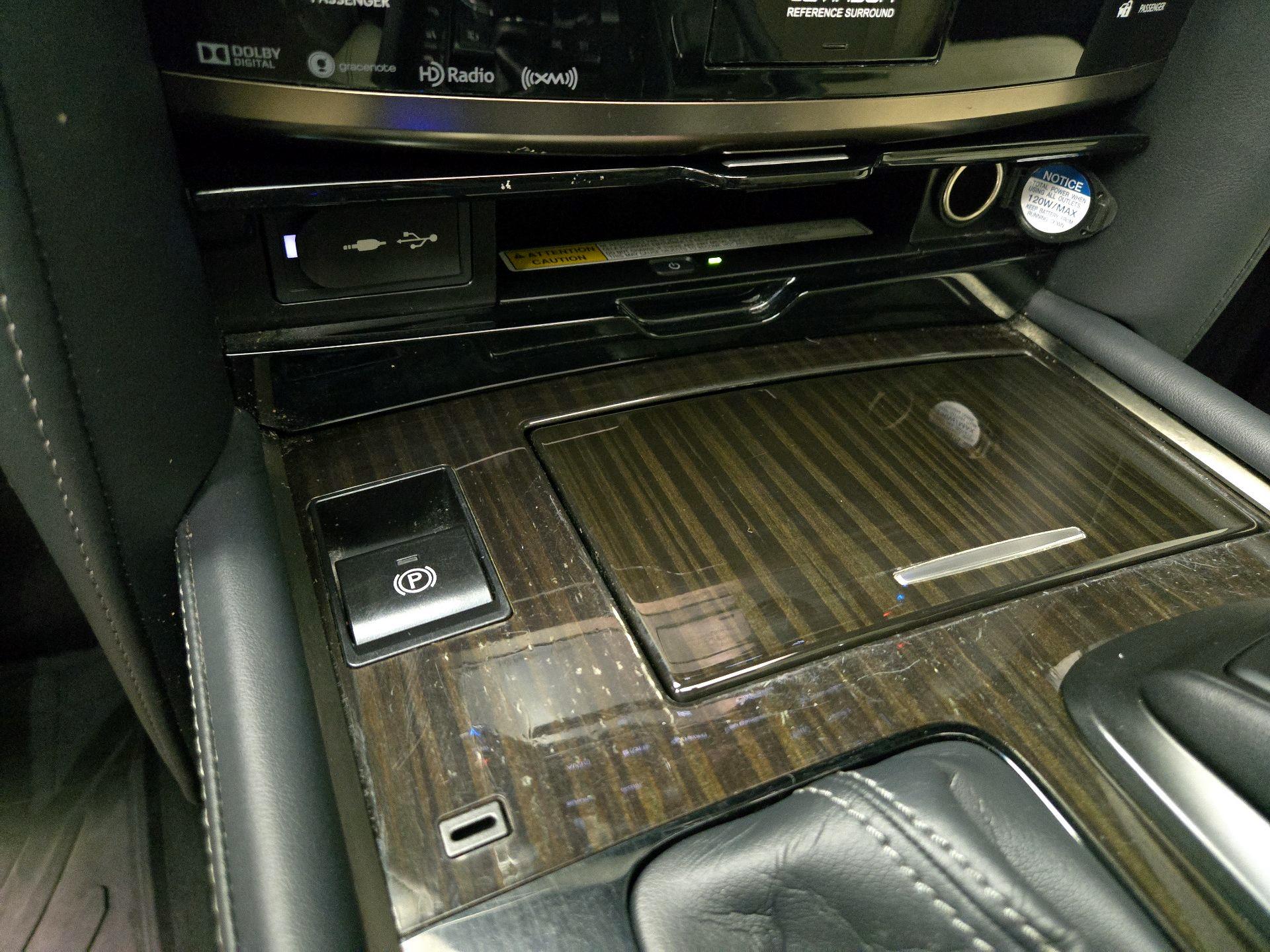 Thumbnail: 2019 Lexus LX - 19