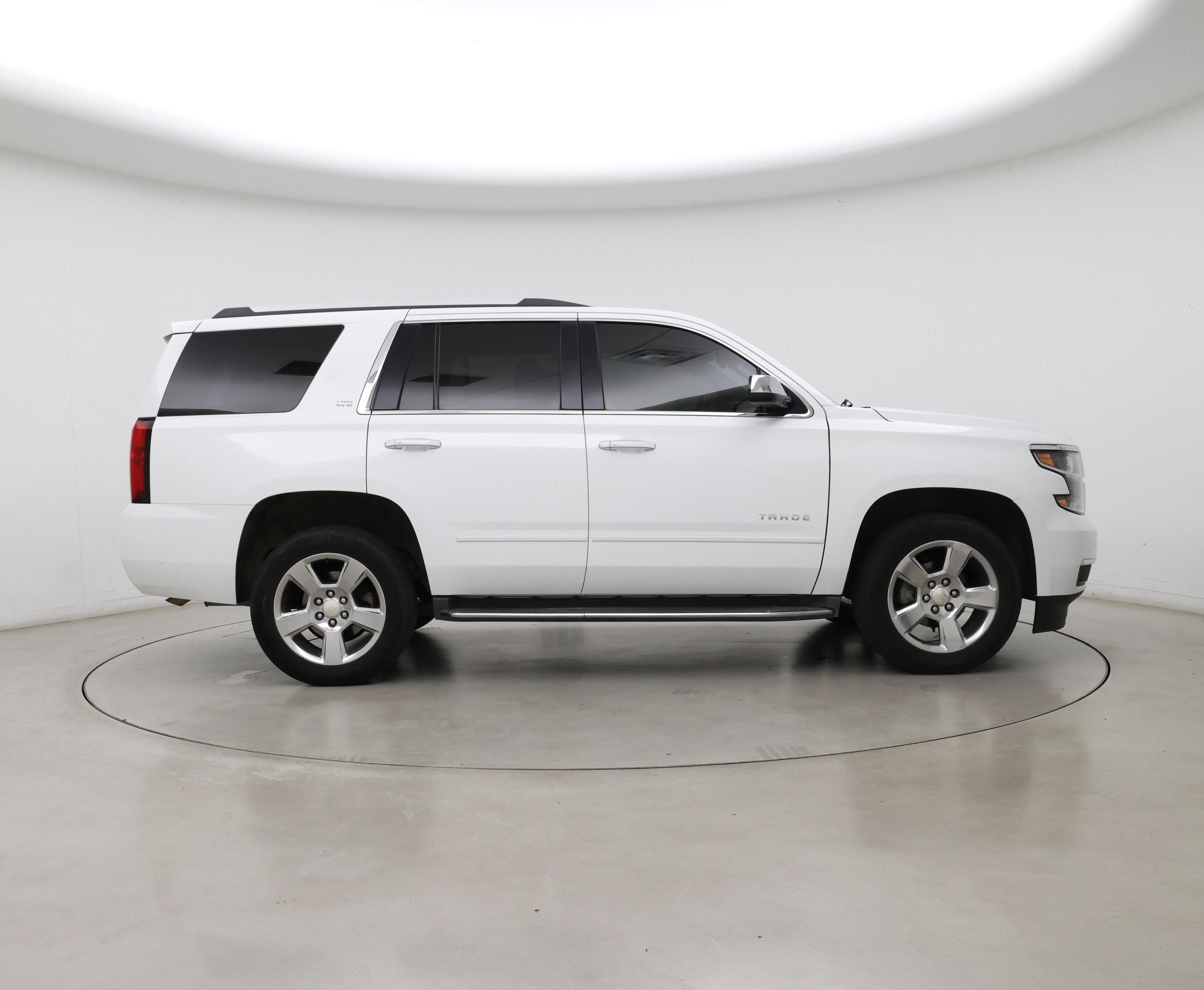 Thumbnail: 2016 Chevrolet Tahoe - 7