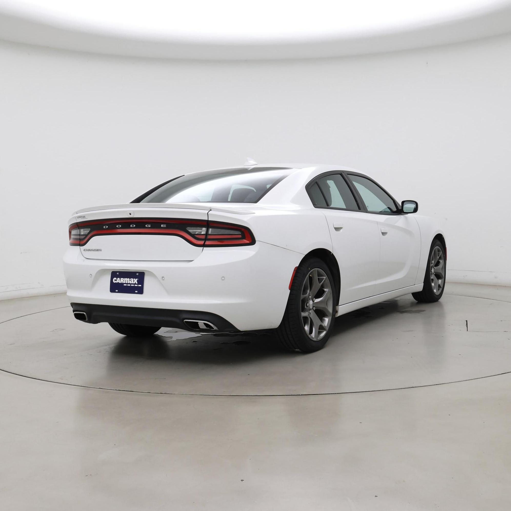 Thumbnail: 2016 Dodge Charger - 8