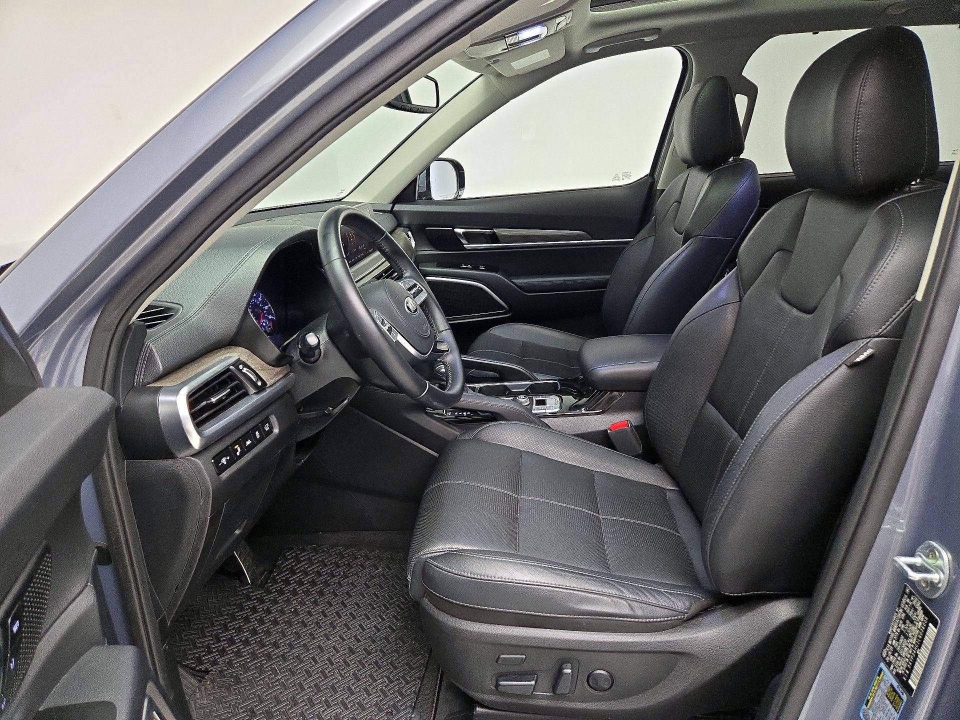 Thumbnail: 2020 Kia Telluride - 11