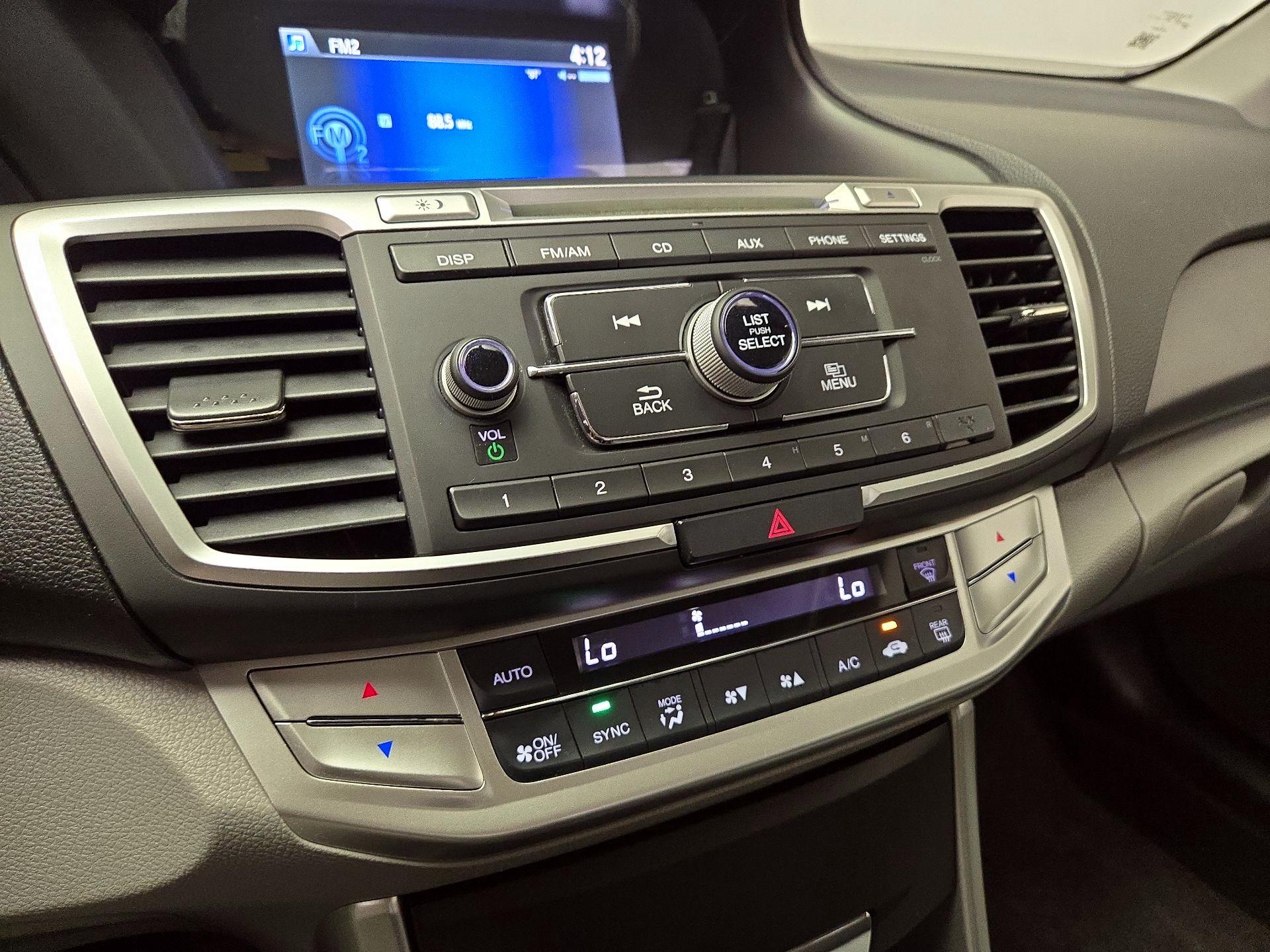 Thumbnail: 2013 Honda Accord - 16