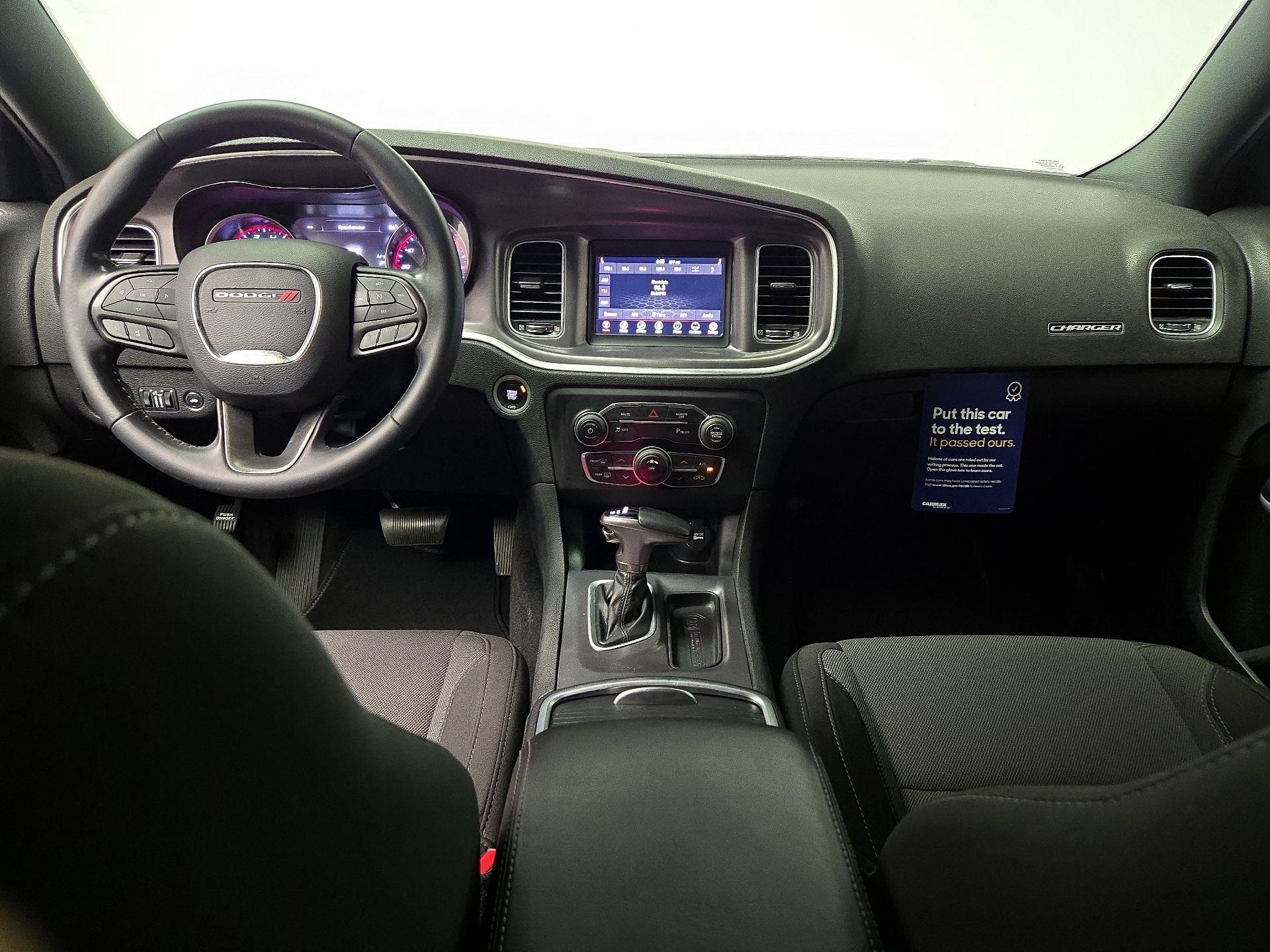 Thumbnail: 2020 Dodge Charger - 9
