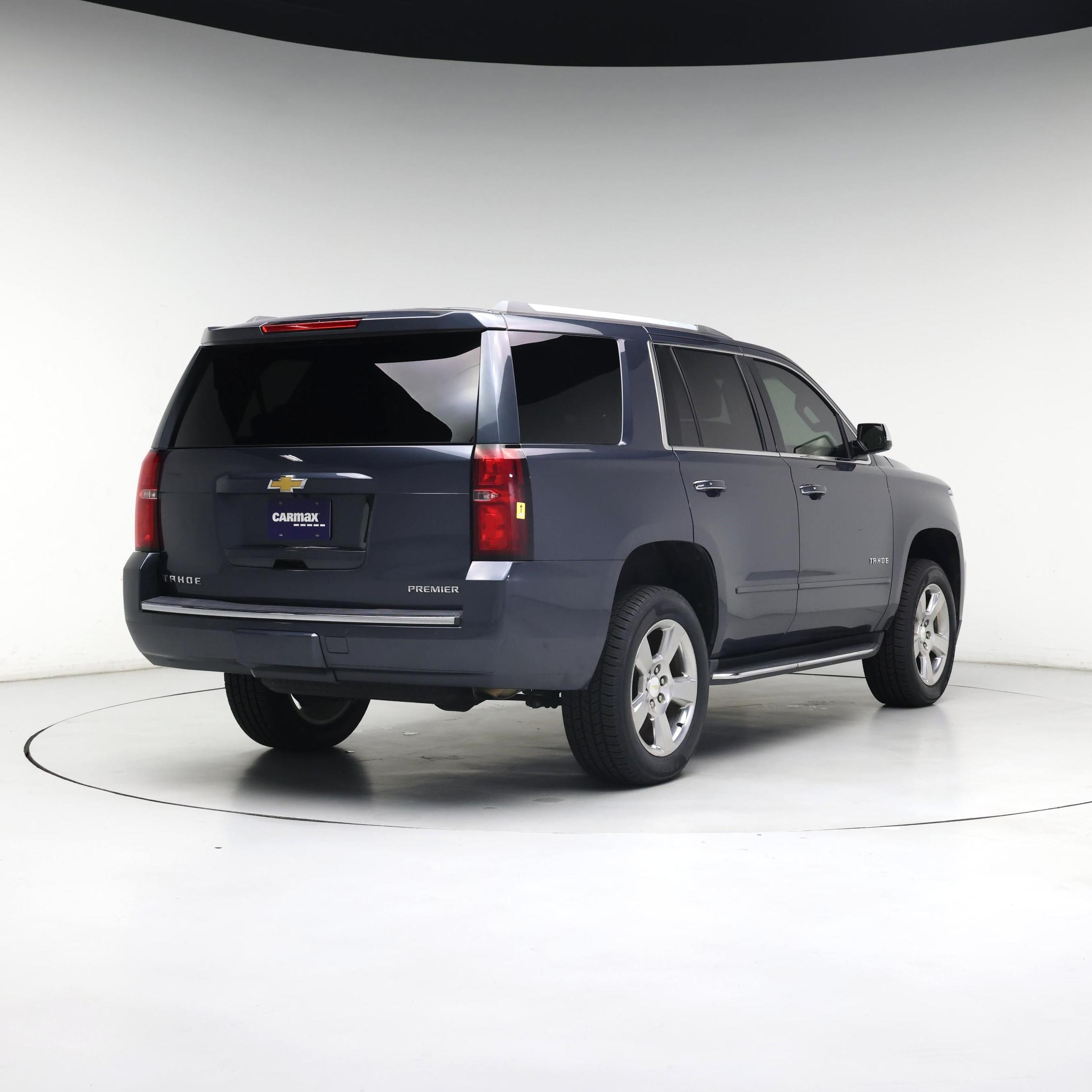 Thumbnail: 2019 Chevrolet Tahoe - 8