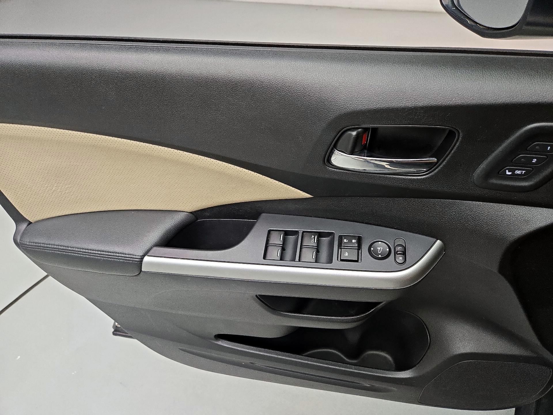 Thumbnail: 2016 Honda CR-V - 12