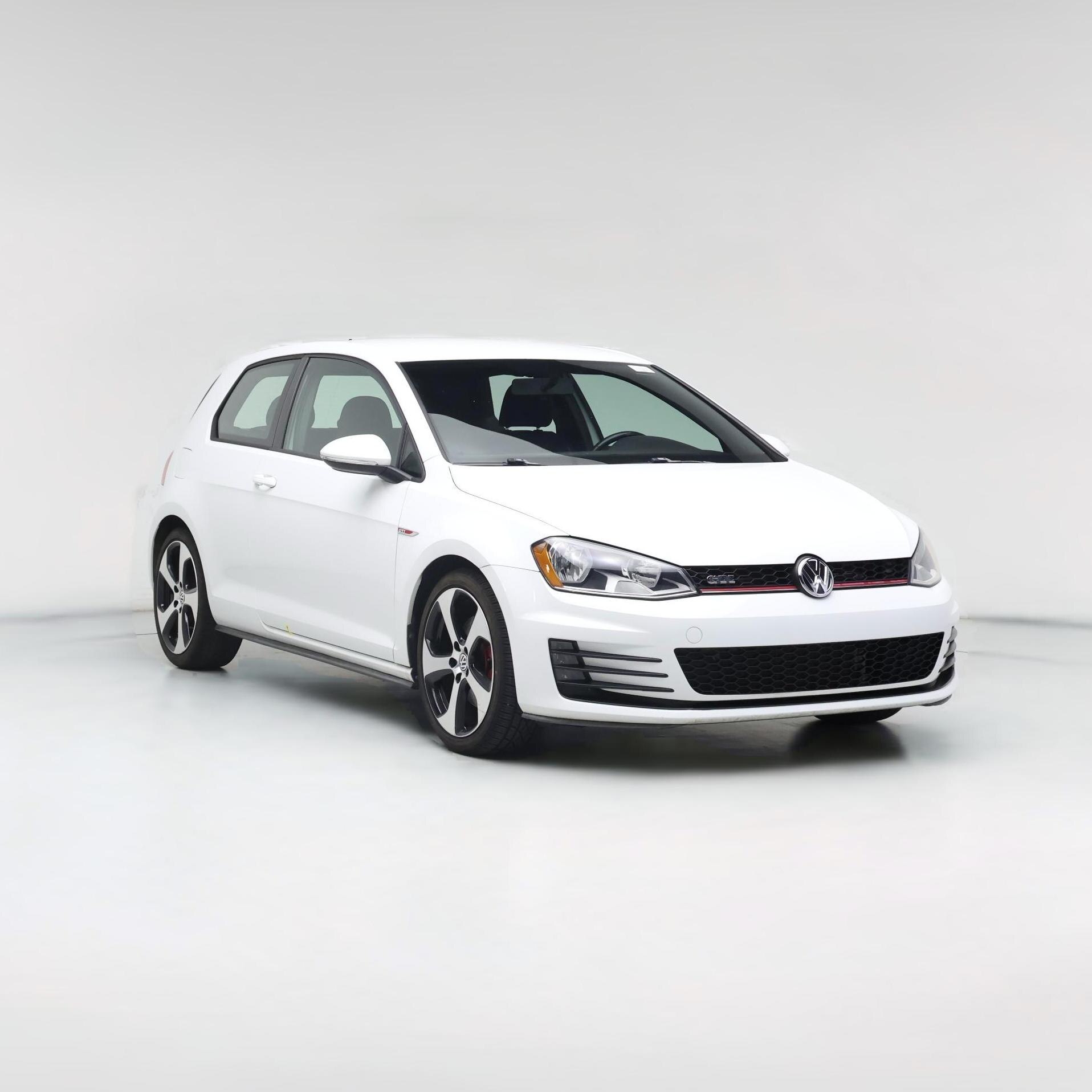 Thumbnail: 2015 Volkswagen Golf - 1