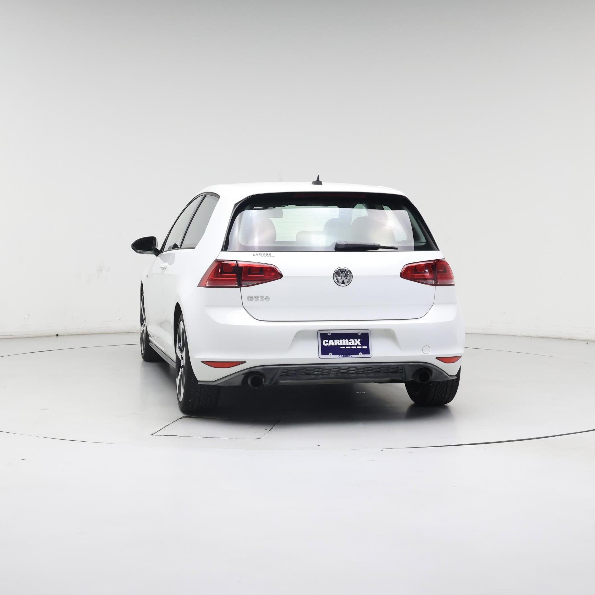 Thumbnail: 2015 Volkswagen Golf - 6