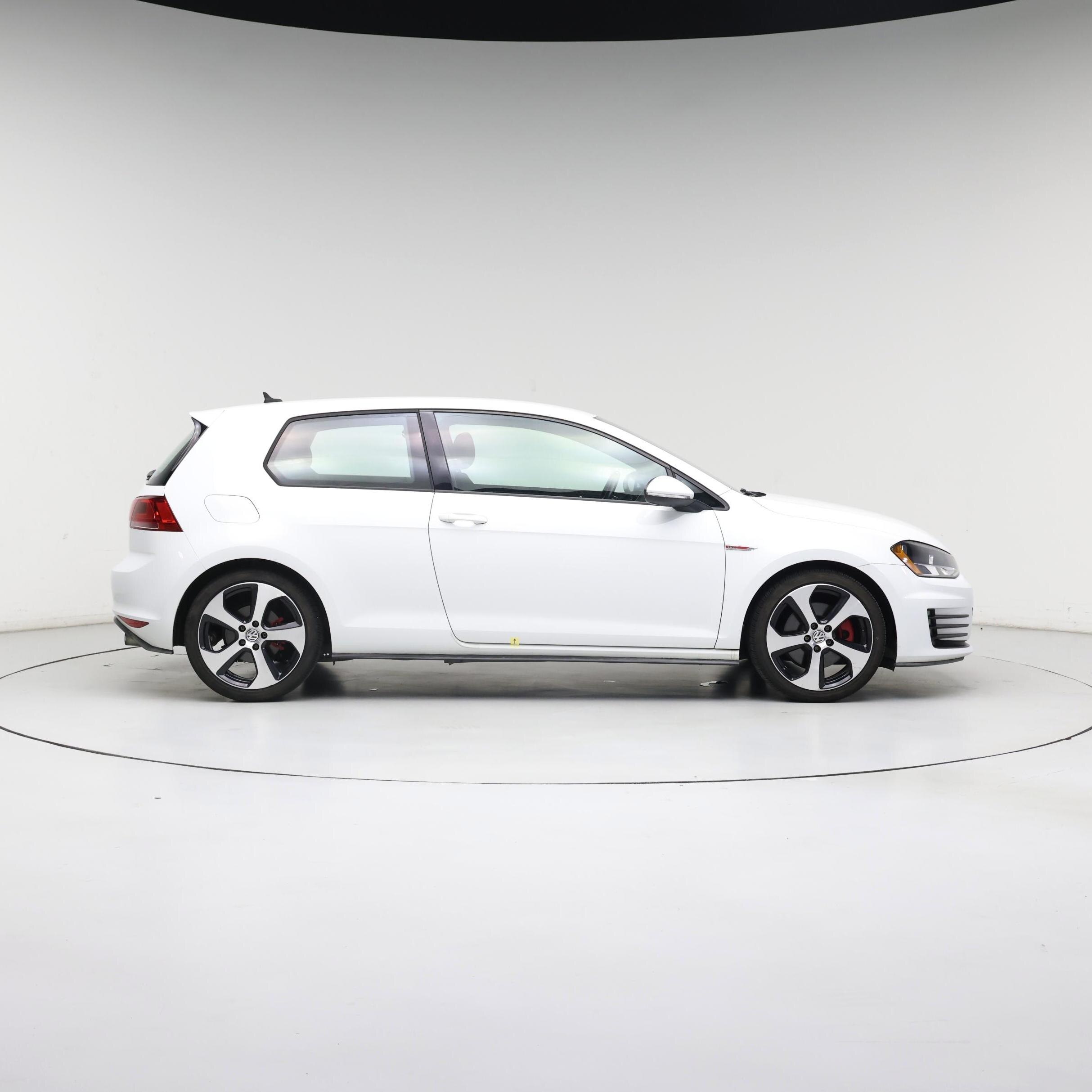Thumbnail: 2015 Volkswagen Golf - 7