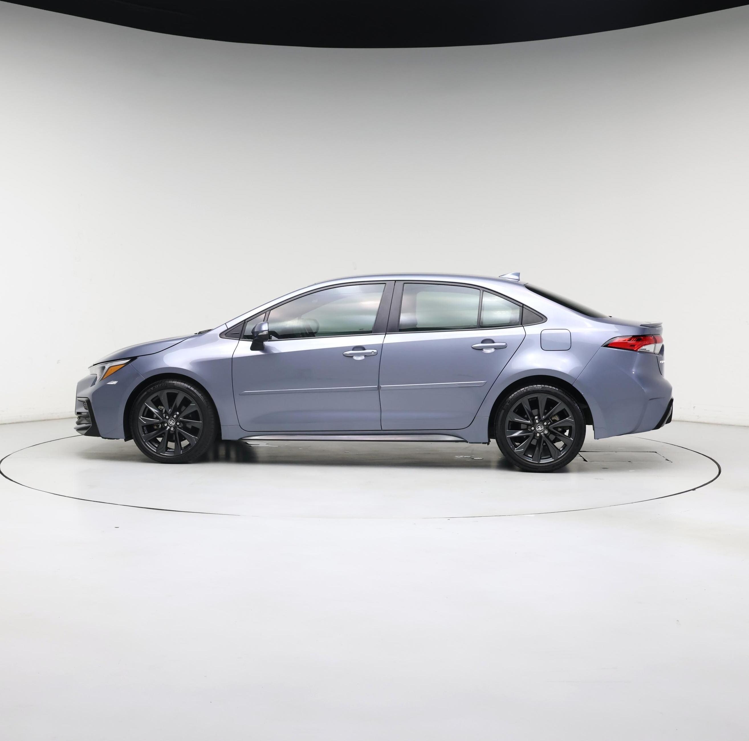 Thumbnail: 2024 Toyota Corolla - 3