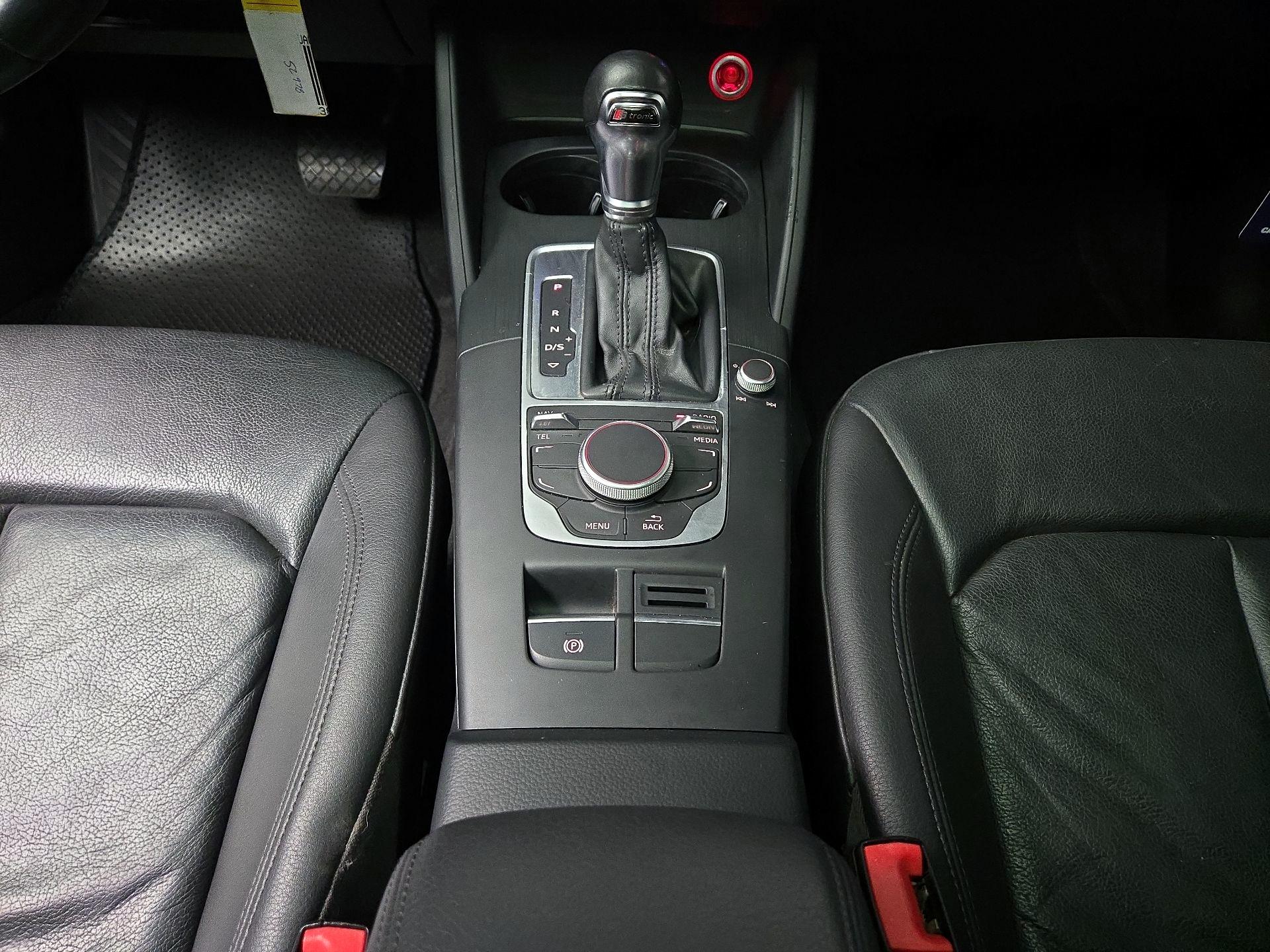 Thumbnail: 2015 Audi A3 - 16