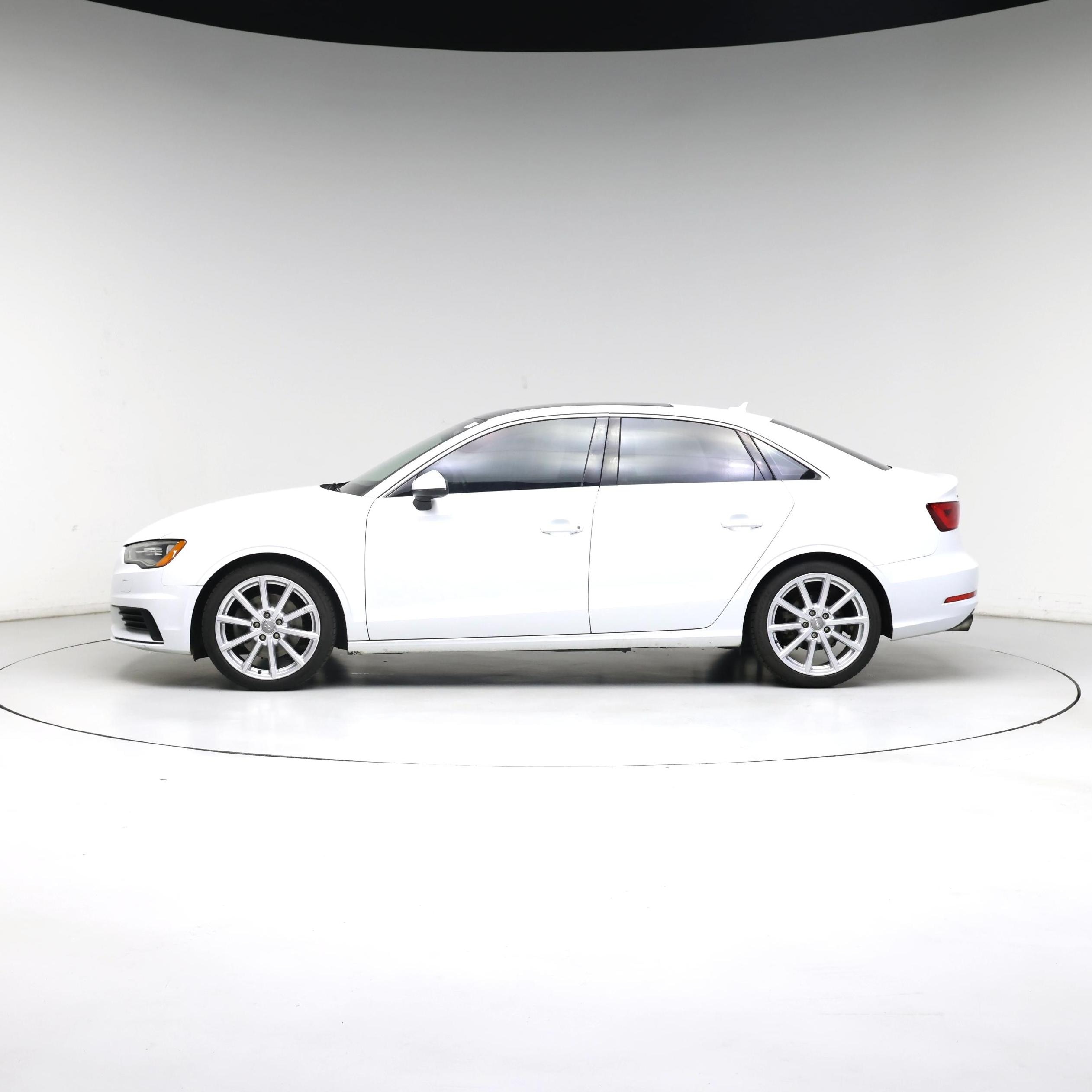 Thumbnail: 2015 Audi A3 - 3