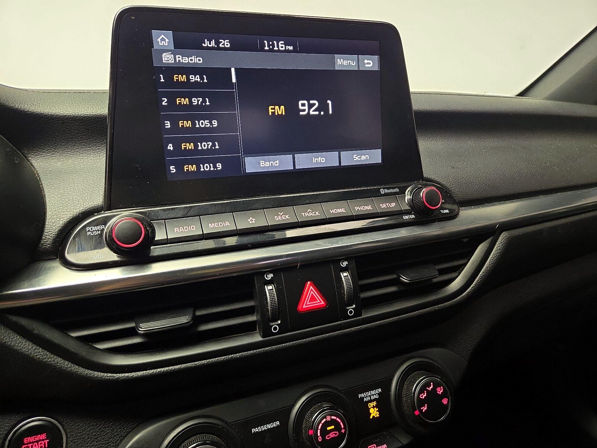 Thumbnail: 2021 Kia Forte - 15